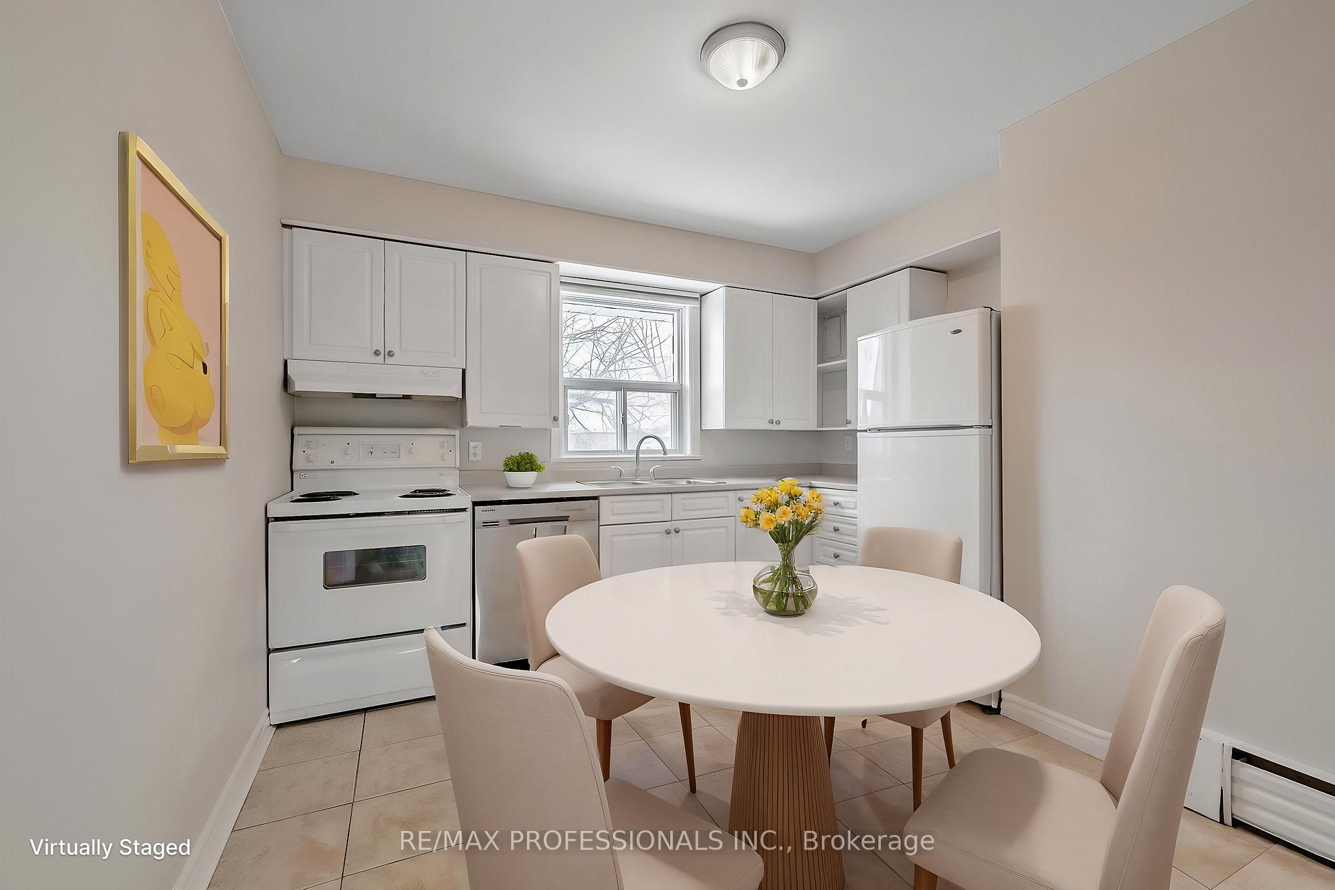 Photo 9 of Unit Unit 6, 32 Heman Street, Etobicoke, Mimico — HOMEH