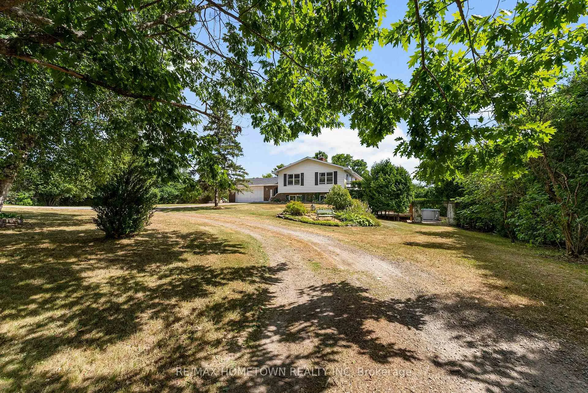 Photo 345 of 577 County Park Road, Athens, R of Yonge & Escott Twp — HOMEH