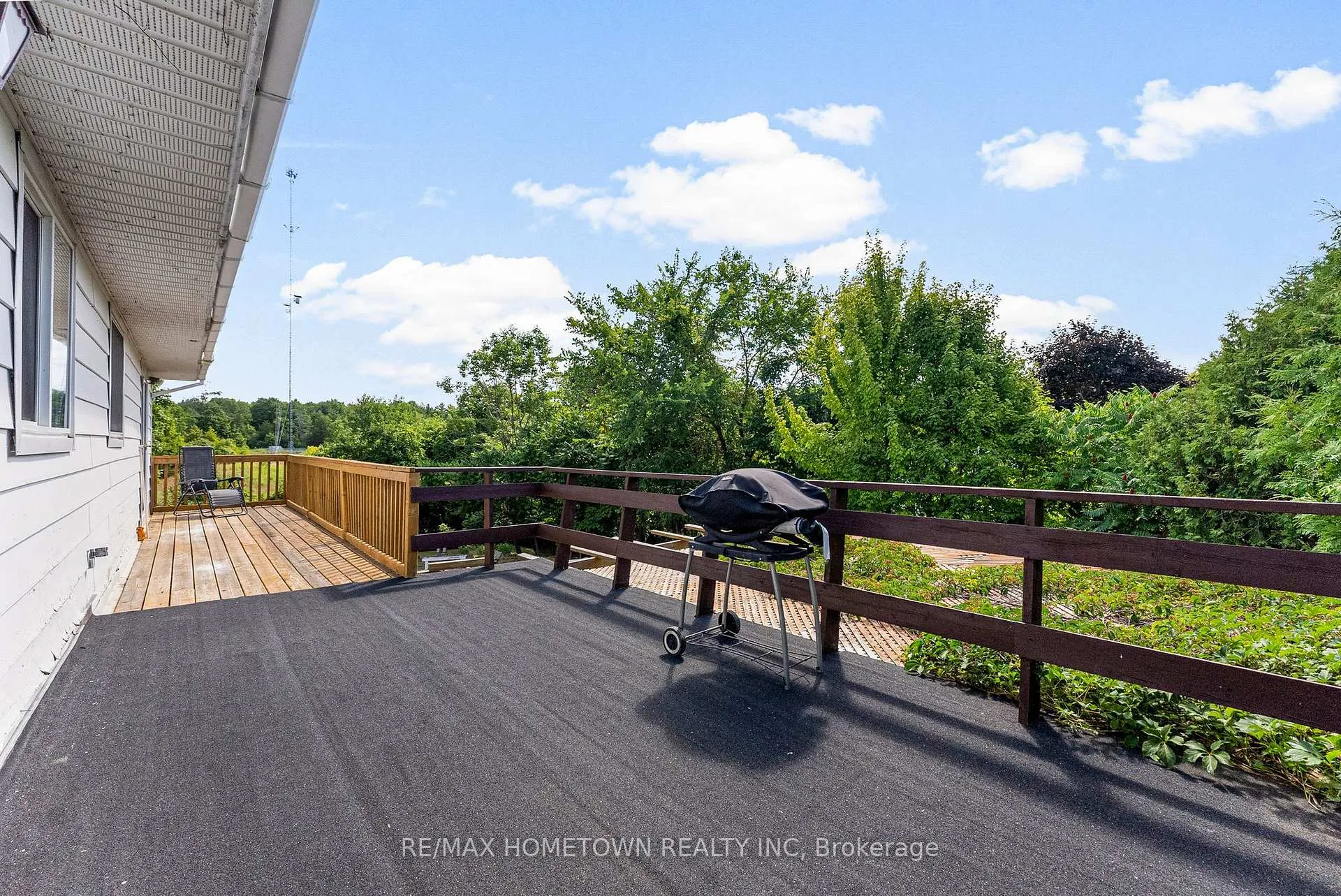 Photo 373 of 577 County Park Road, Athens, R of Yonge & Escott Twp — HOMEH