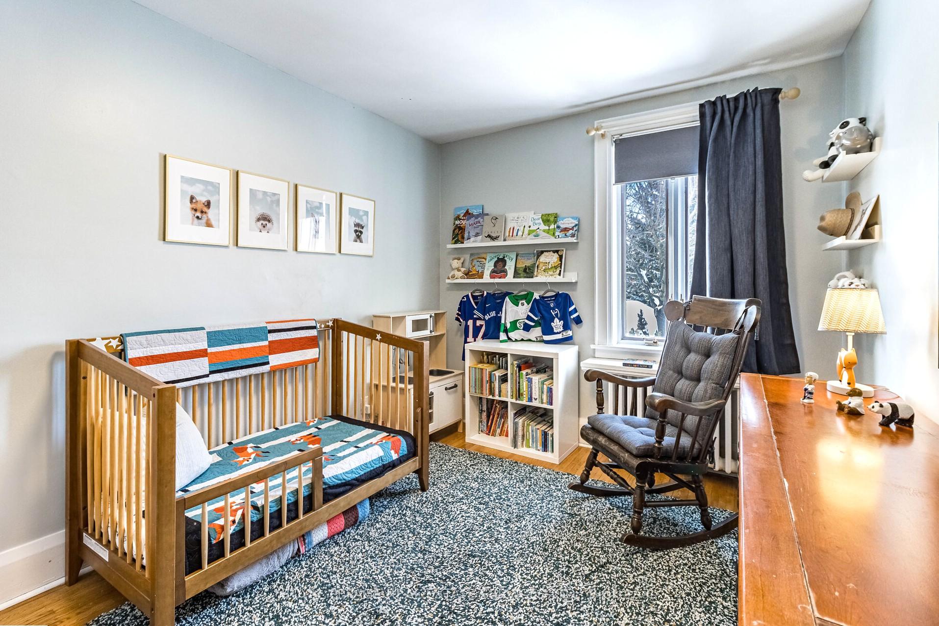 Photo 16 of 32 Third Street, Etobicoke, New Toronto — HOMEH