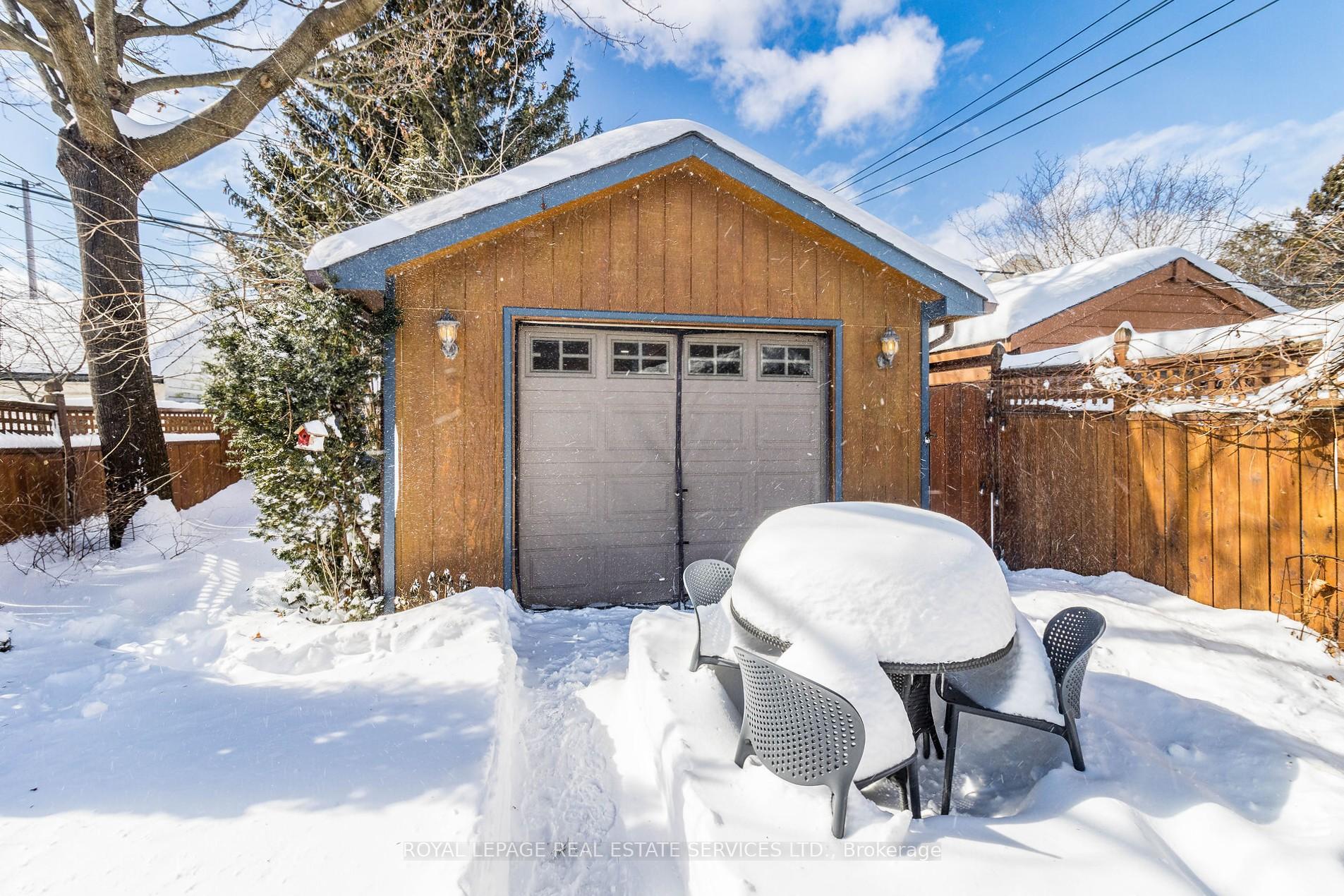 Photo 32 of 32 Third Street, Etobicoke, New Toronto — HOMEH