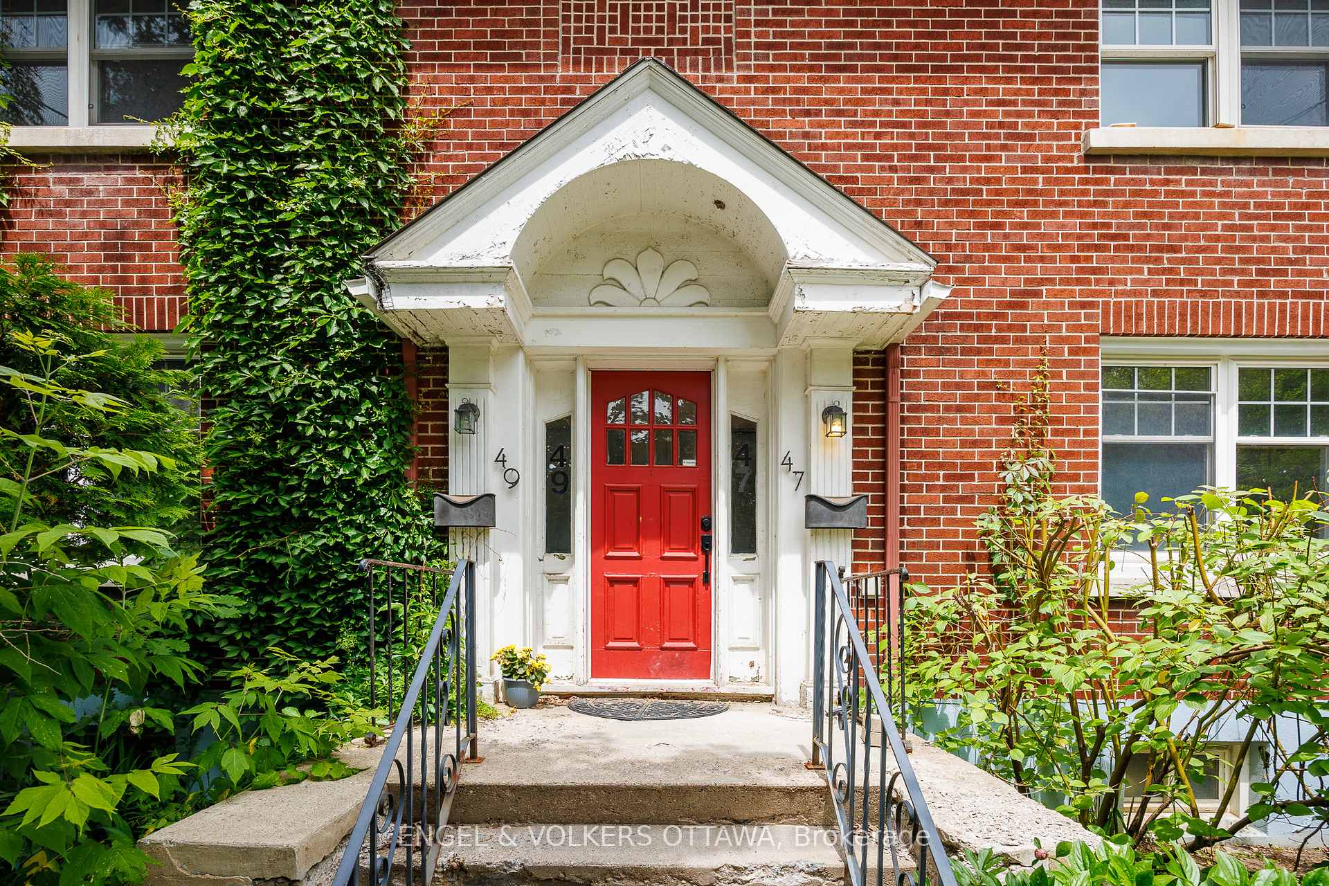 Photo 3 of 47 Geneva Street, Ottawa, Ottawa West — HOMEH