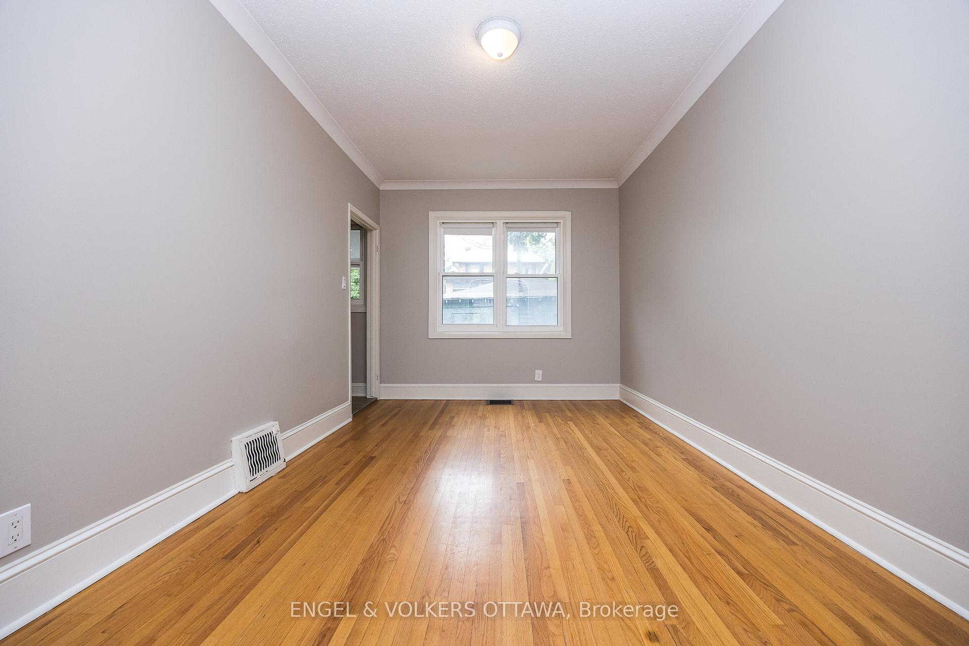 Photo 9 of 47 Geneva Street, Ottawa, Ottawa West — HOMEH