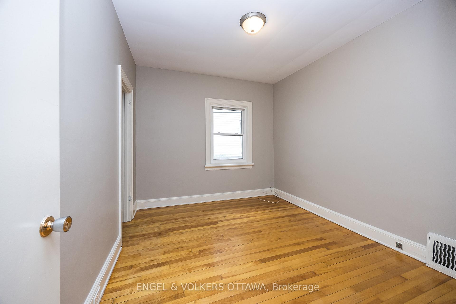 Photo 15 of 47 Geneva Street, Ottawa, Ottawa West — HOMEH