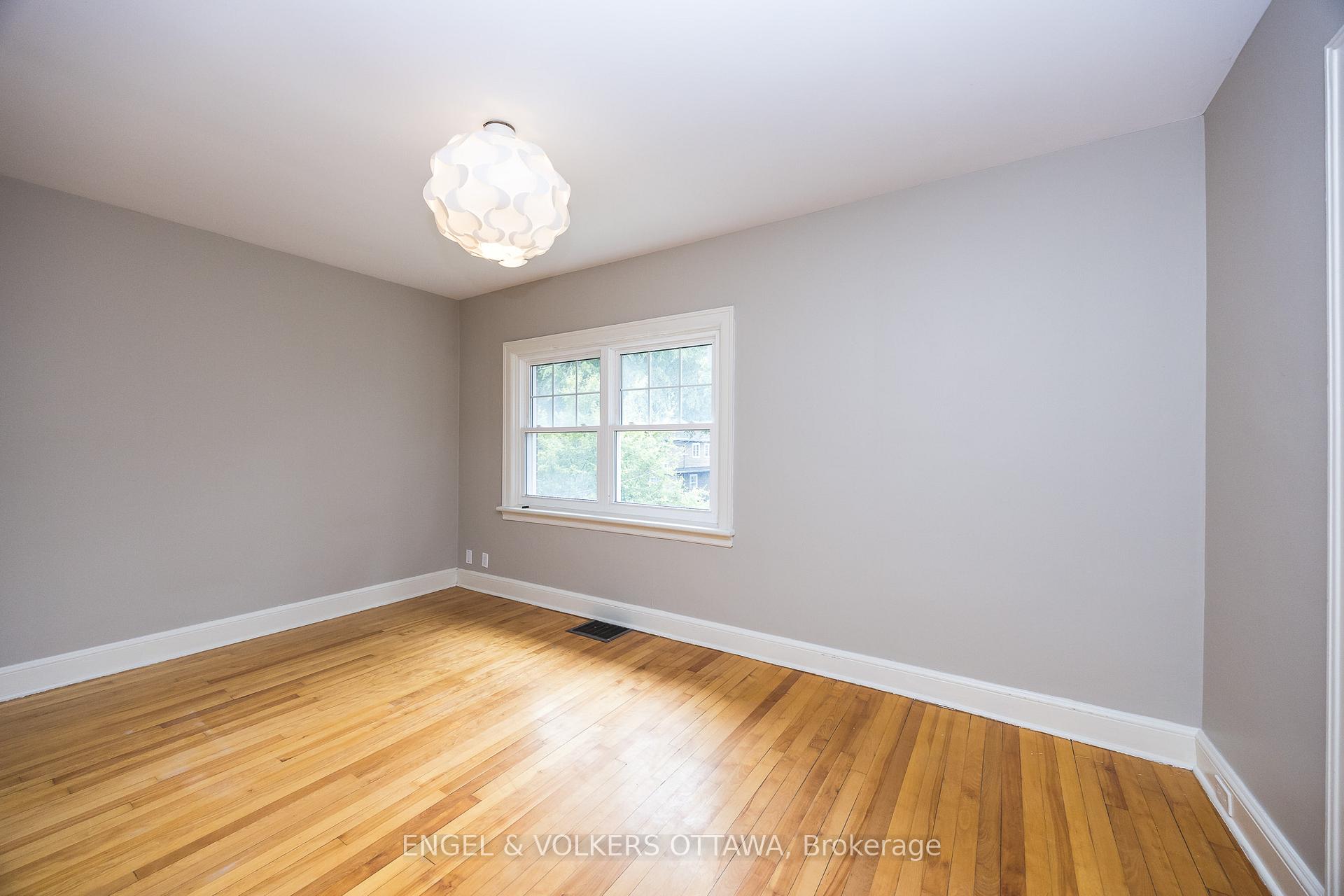 Photo 17 of 47 Geneva Street, Ottawa, Ottawa West — HOMEH