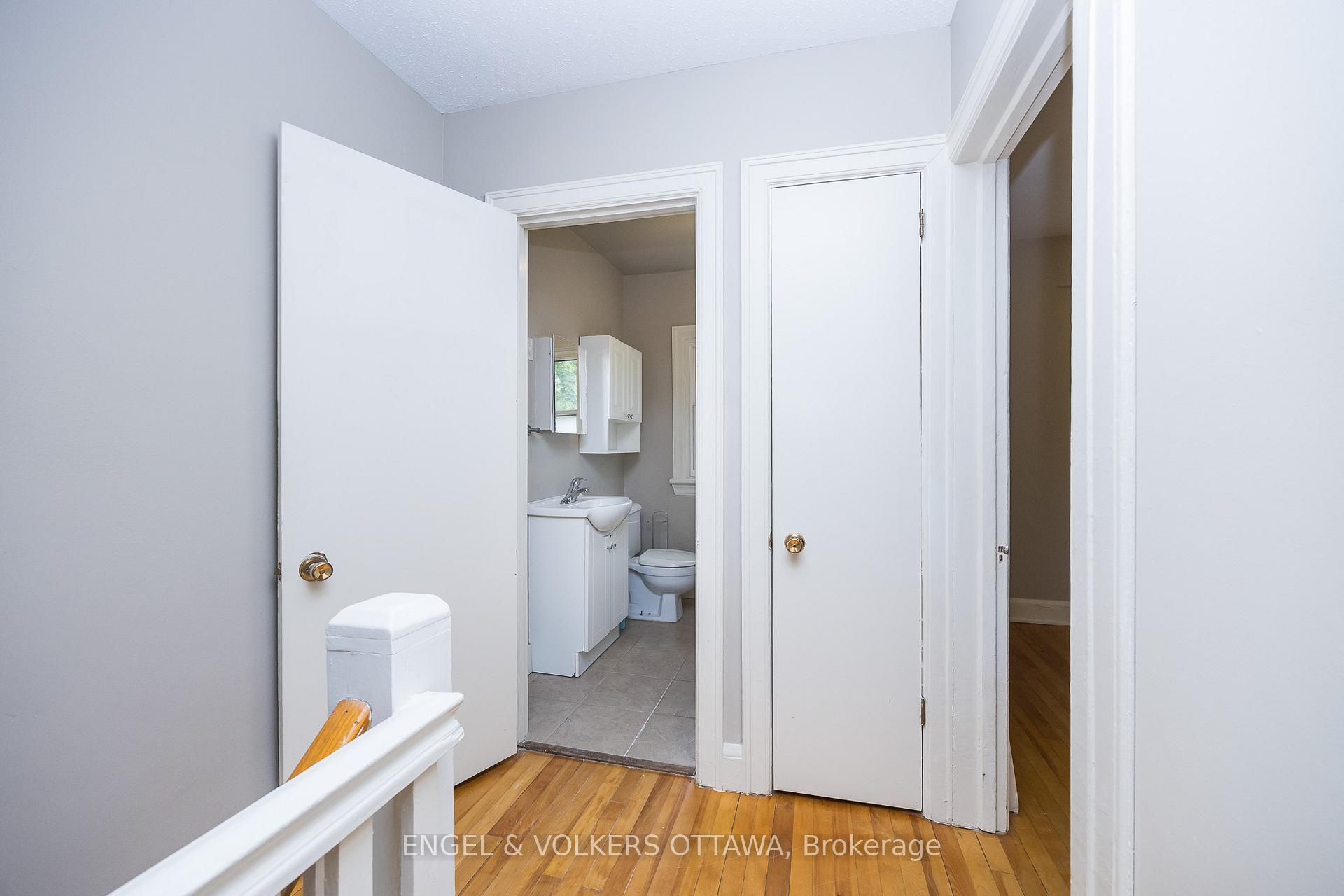 Photo 19 of 47 Geneva Street, Ottawa, Ottawa West — HOMEH