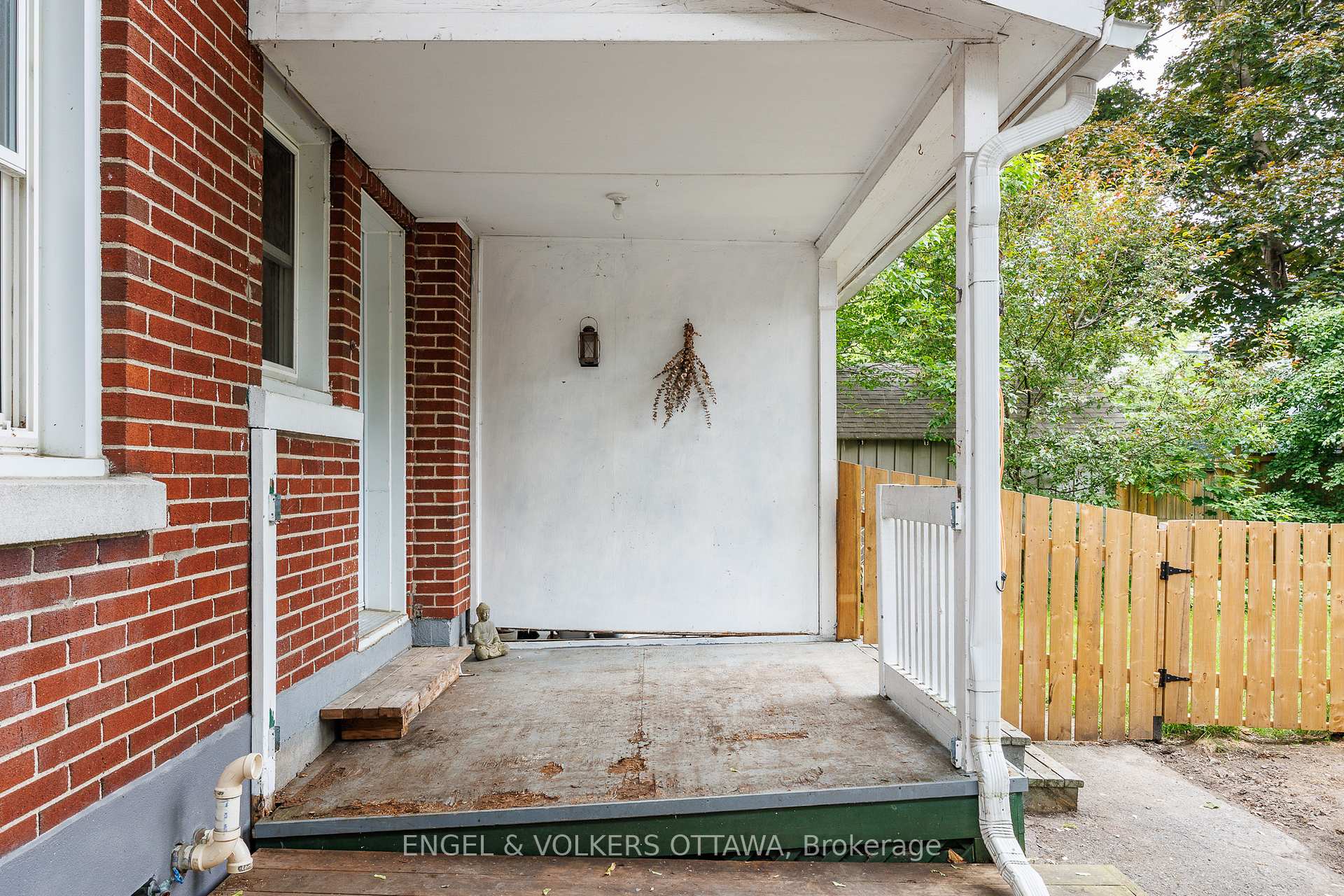 Photo 24 of 47 Geneva Street, Ottawa, Ottawa West — HOMEH