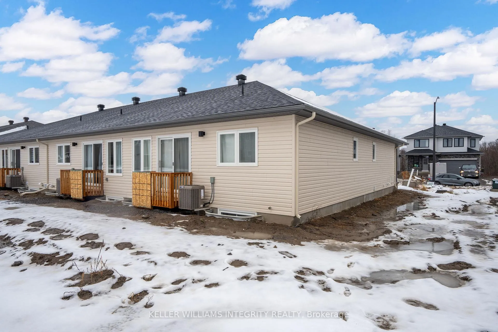 Photo 258 of 128 Seabert Drive, Arnprior — HOMEH