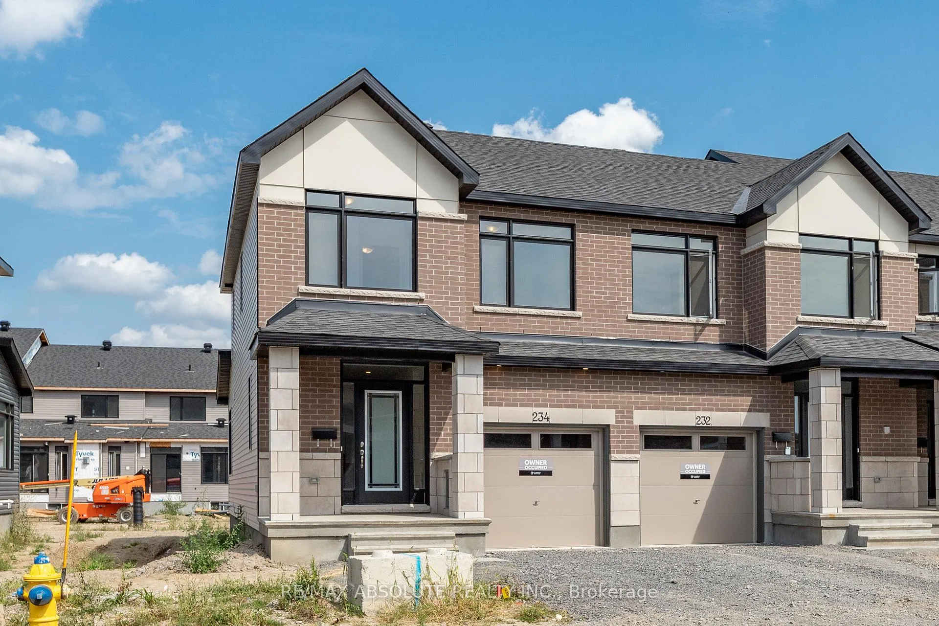 Photo 13 of 234 Zinnia Way, Ottawa, Riverside South/Gloucester Glen — HOMEH