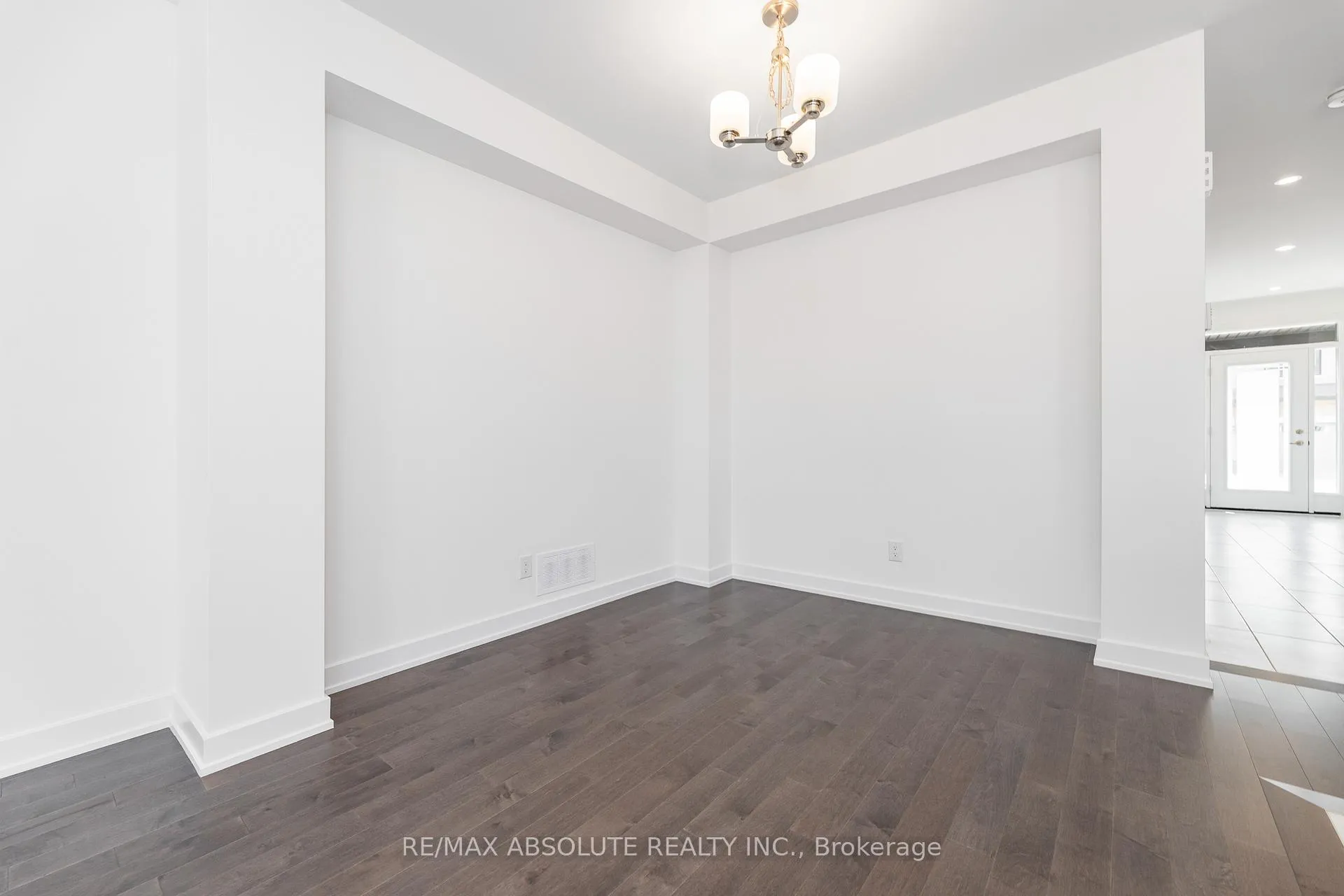 Photo 295 of 234 Zinnia Way, Ottawa, Riverside South/Gloucester Glen — HOMEH