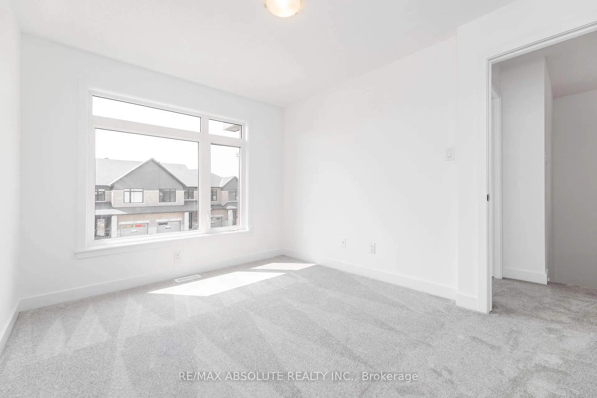 Photo 468 of 234 Zinnia Way, Ottawa, Riverside South/Gloucester Glen — HOMEH