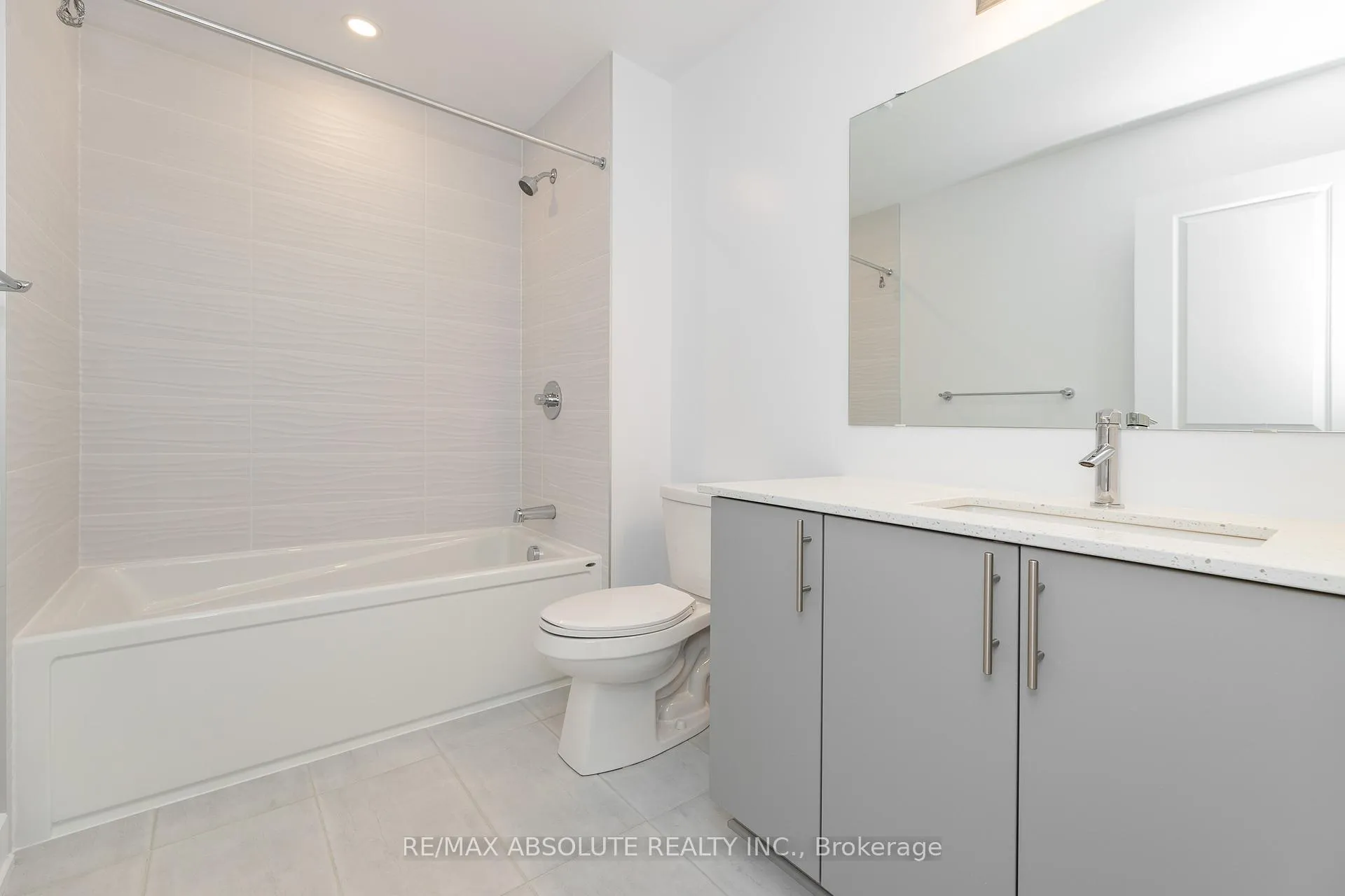 Photo 509 of 234 Zinnia Way, Ottawa, Riverside South/Gloucester Glen — HOMEH