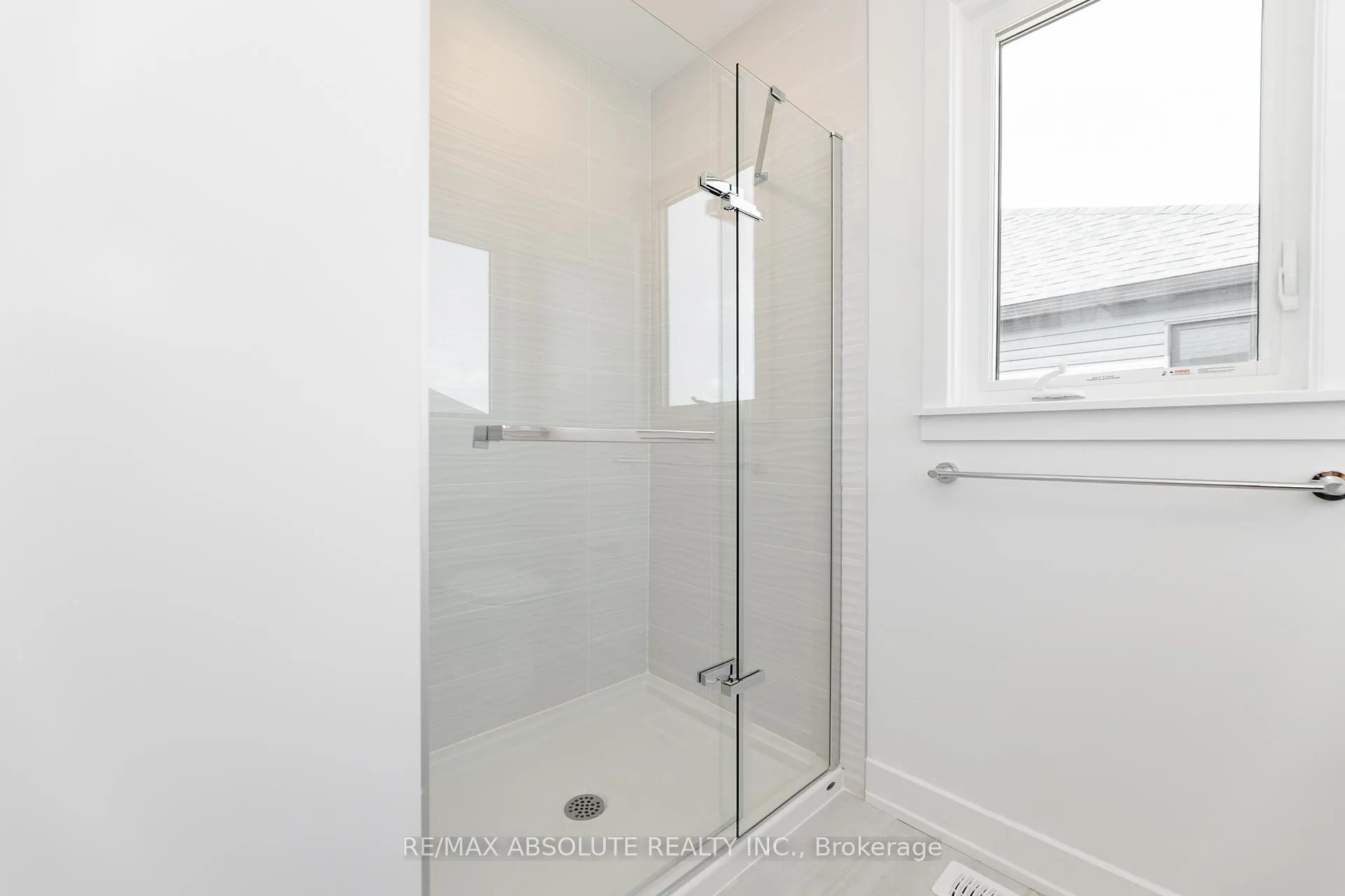 Photo 609 of 234 Zinnia Way, Ottawa, Riverside South/Gloucester Glen — HOMEH