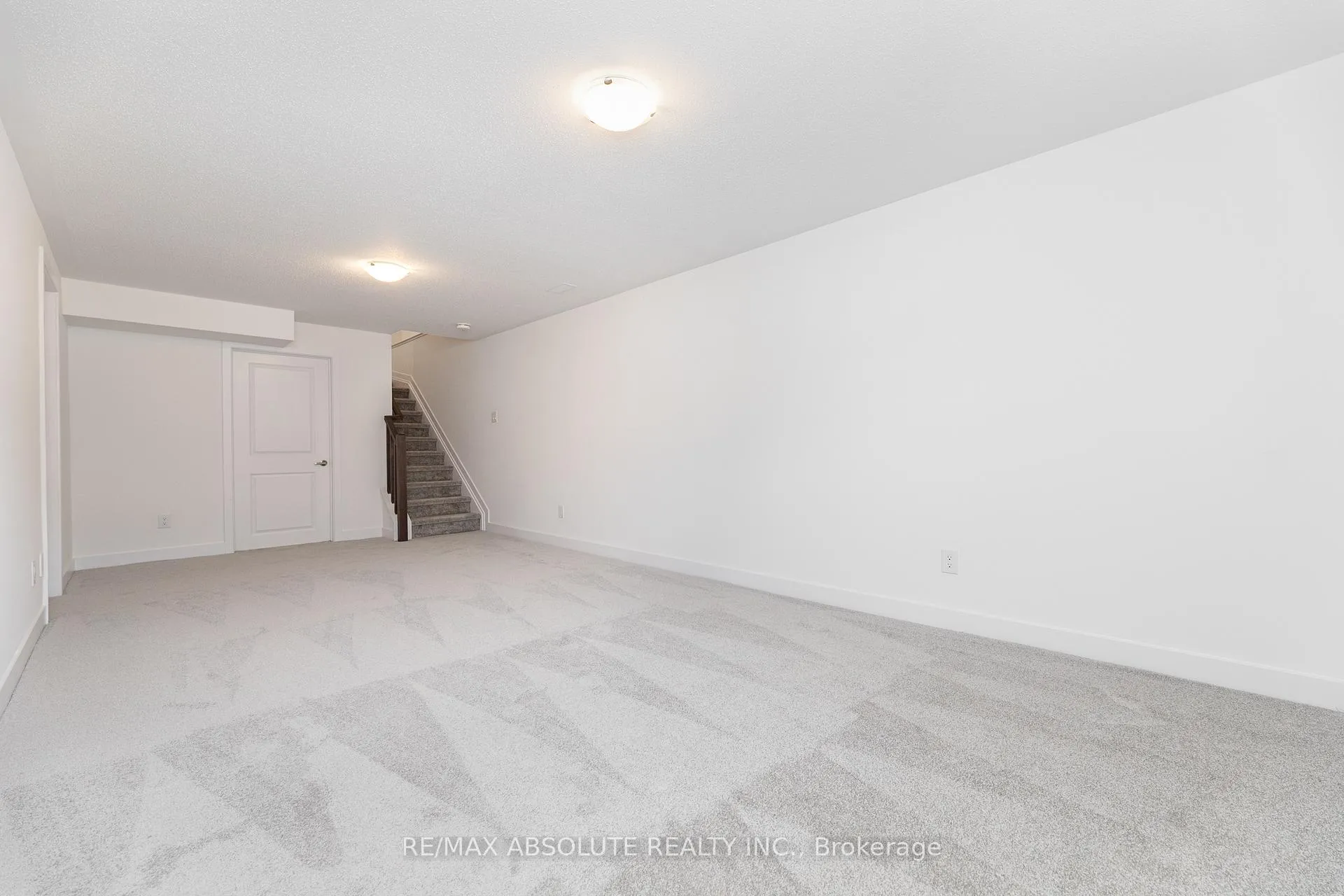 Photo 700 of 234 Zinnia Way, Ottawa, Riverside South/Gloucester Glen — HOMEH