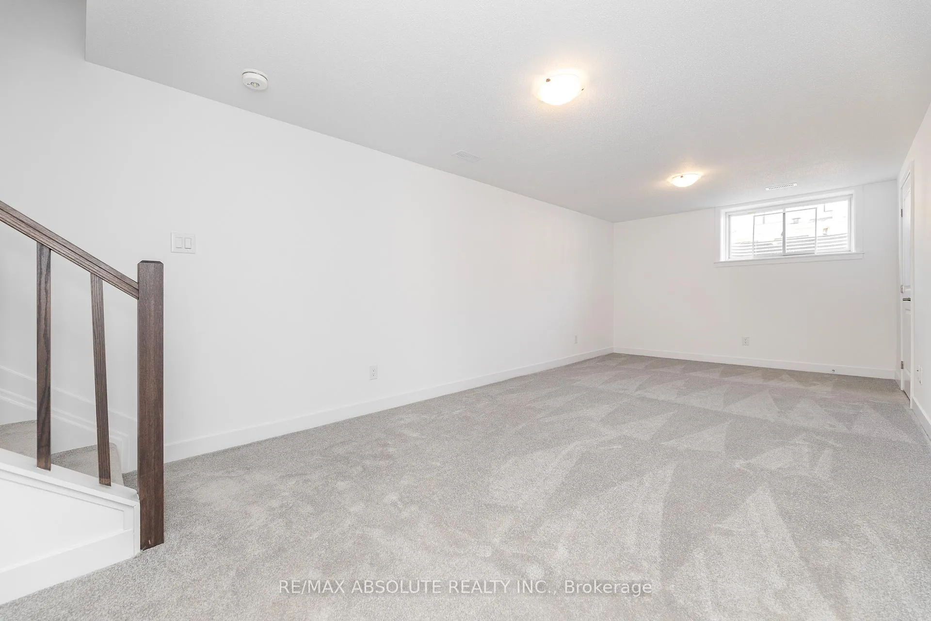 Photo 725 of 234 Zinnia Way, Ottawa, Riverside South/Gloucester Glen — HOMEH