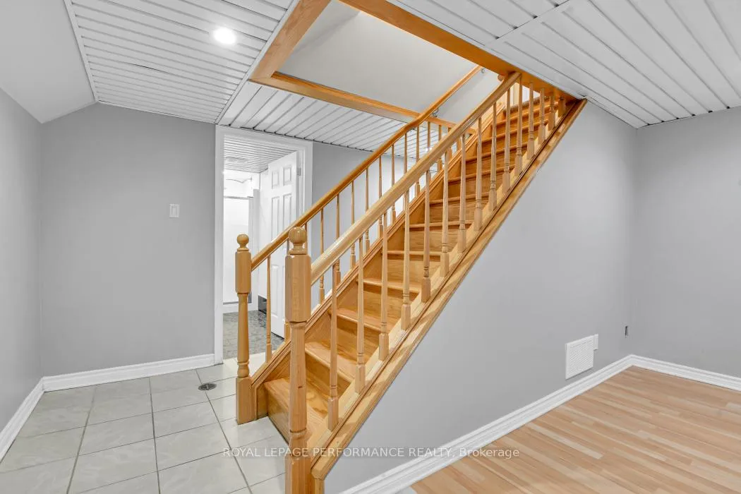 Photo 493 of 2154 Monson Crescent, Ottawa, Beacon Hill North — HOMEH