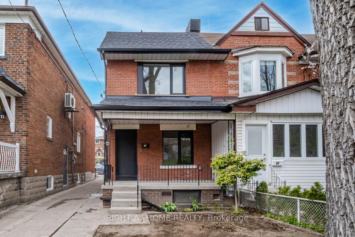 Front of Unit Main, 50 Roxton Road