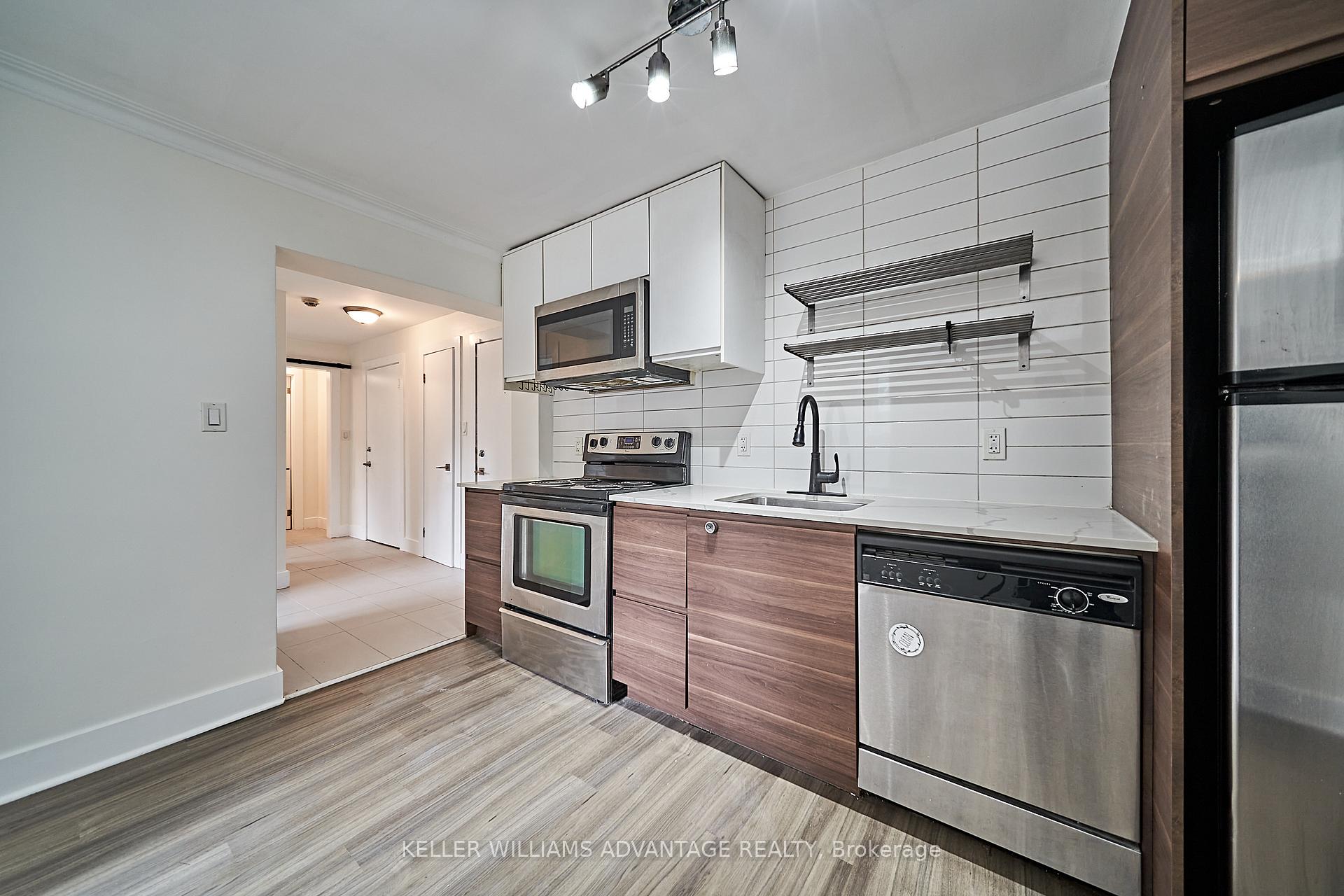 Photo 2 of Unit 101, 112 Alder Crescent, Etobicoke, Long Branch — HOMEH