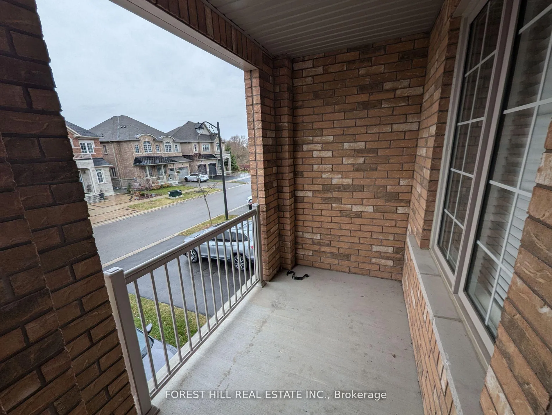 Photo 2 of 11 Joseph Hartman Crescent, Aurora, Bayview Northeast — HOMEH