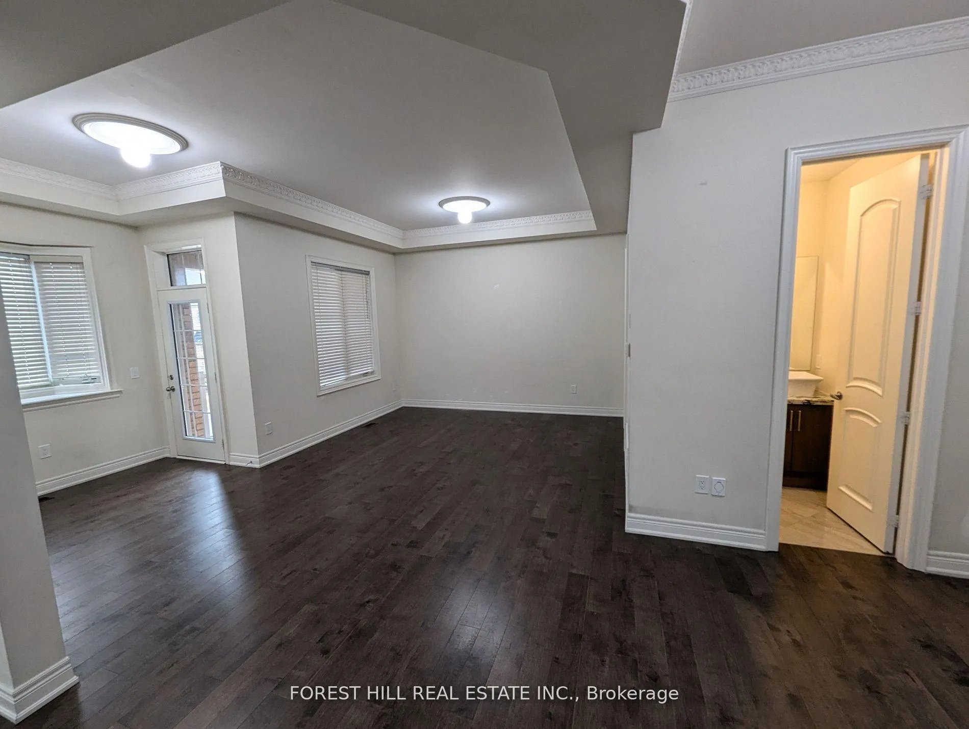 Photo 6 of 11 Joseph Hartman Crescent, Aurora, Bayview Northeast — HOMEH