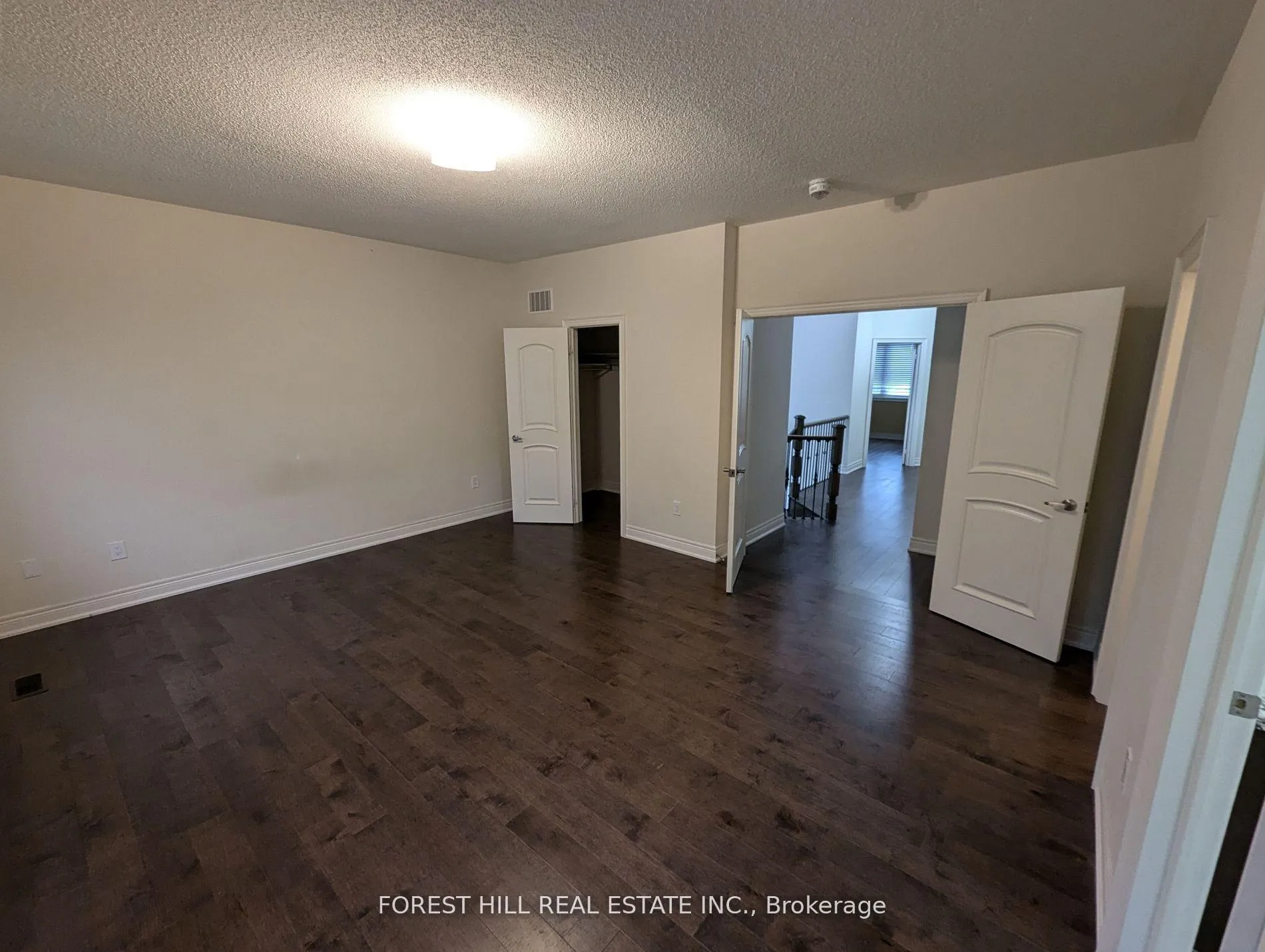 Photo 9 of 11 Joseph Hartman Crescent, Aurora, Bayview Northeast — HOMEH