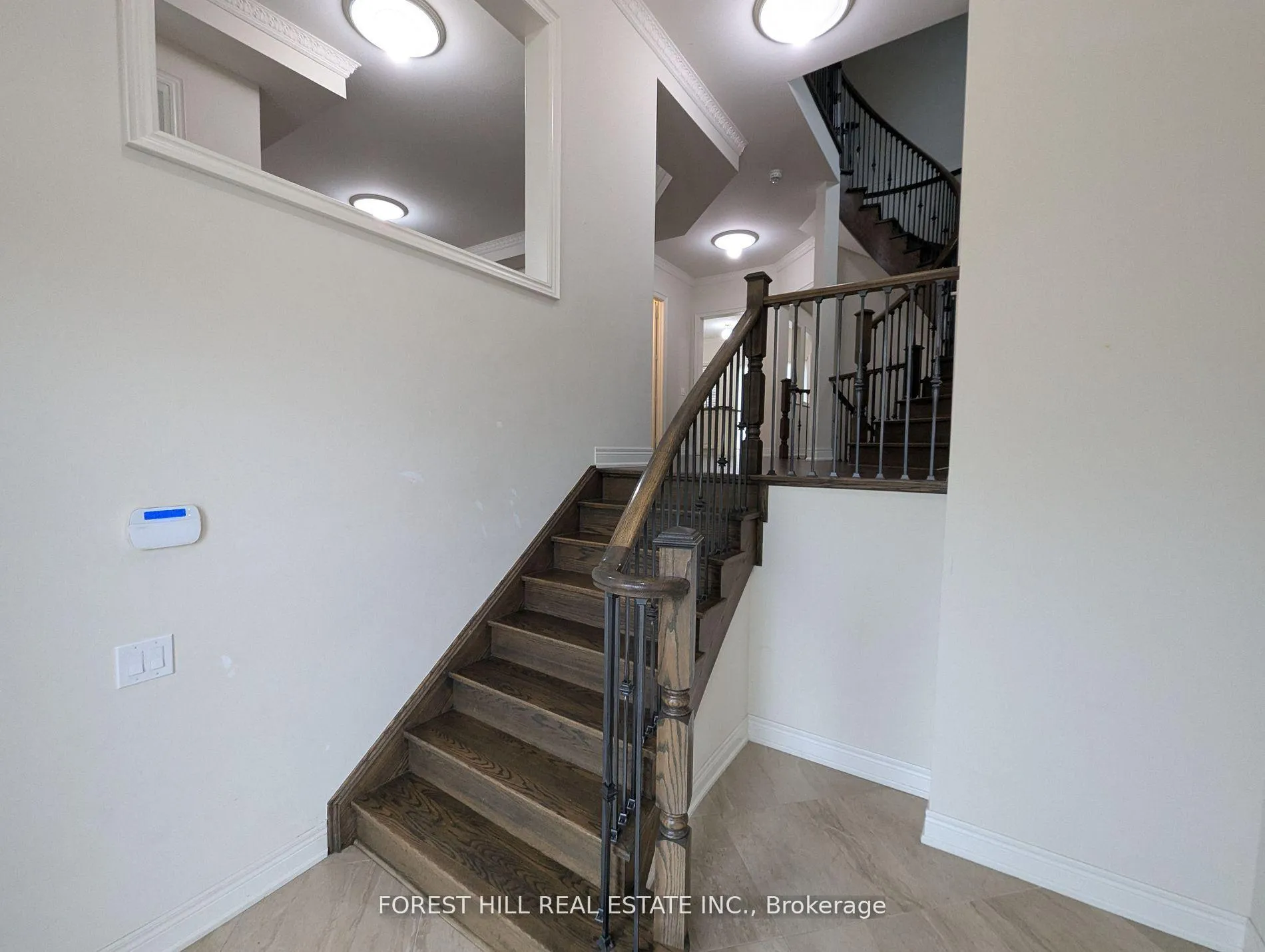 Photo 13 of 11 Joseph Hartman Crescent, Aurora, Bayview Northeast — HOMEH