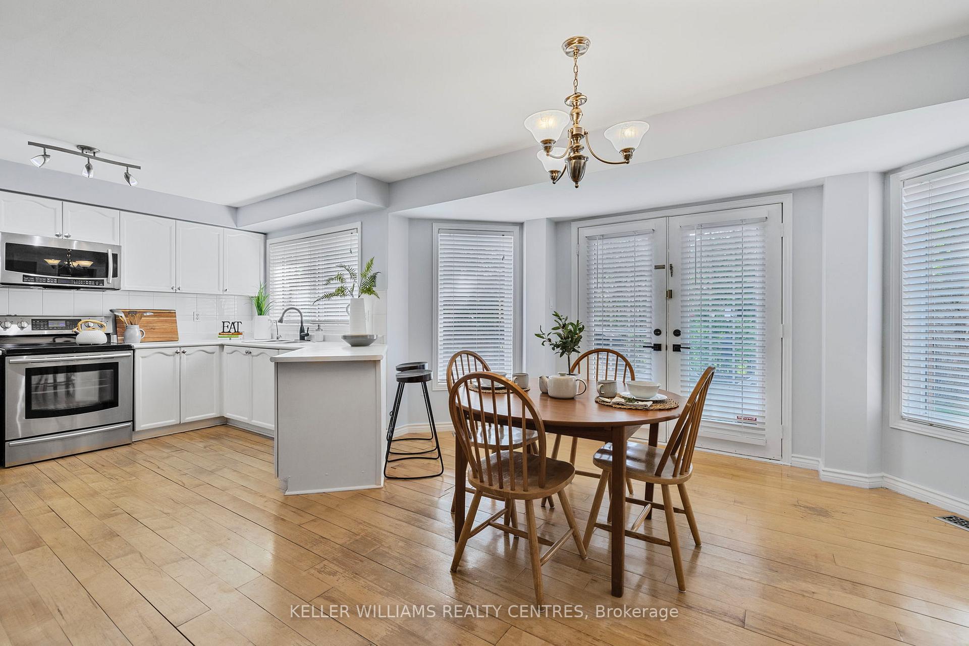 Photo 9 of 41 Bonny Meadows Drive, Aurora, Aurora Highlands — HOMEH