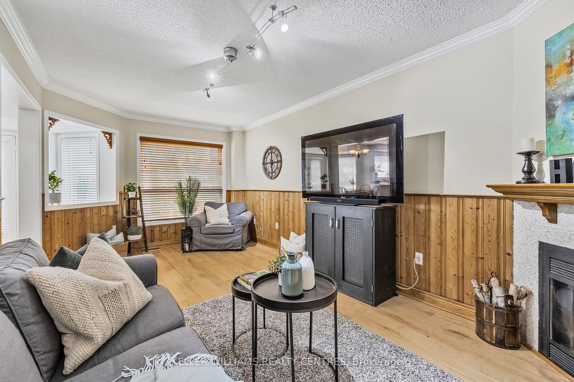 Photo 19 of 41 Bonny Meadows Drive, Aurora, Aurora Highlands — HOMEH