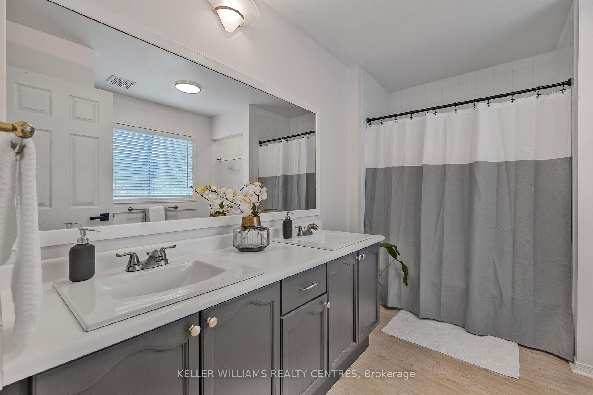 Photo 25 of 41 Bonny Meadows Drive, Aurora, Aurora Highlands — HOMEH