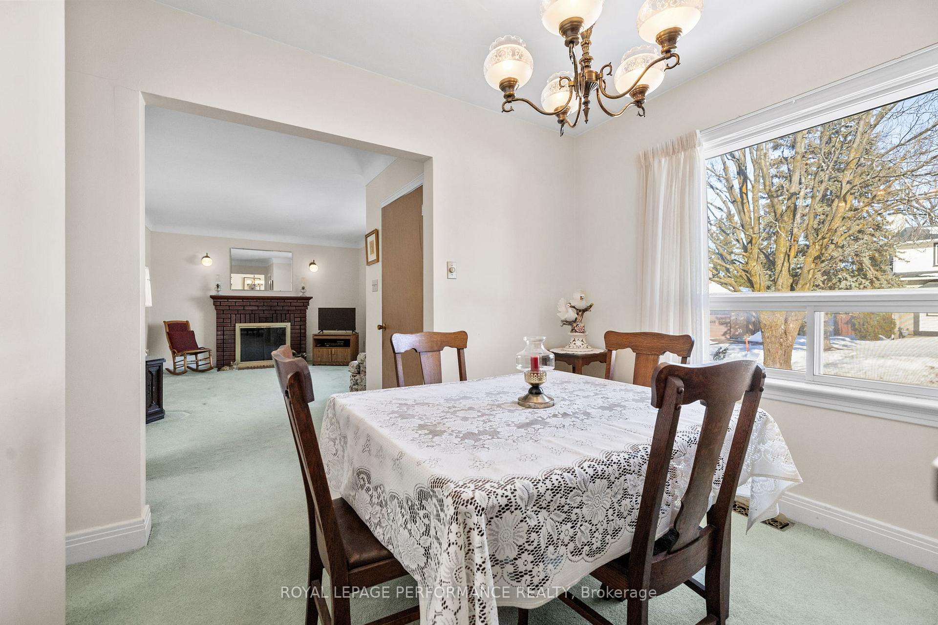 Photo 8 of 1084 Richard Avenue, Ottawa, Billings Bridge — HOMEH
