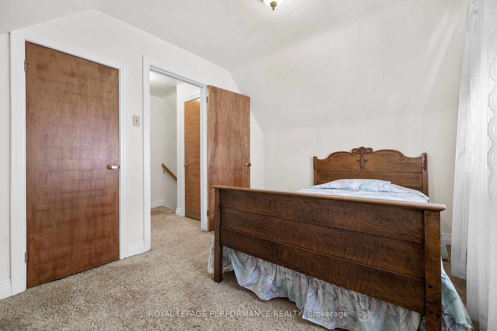 Photo 22 of 1084 Richard Avenue, Ottawa, Billings Bridge — HOMEH