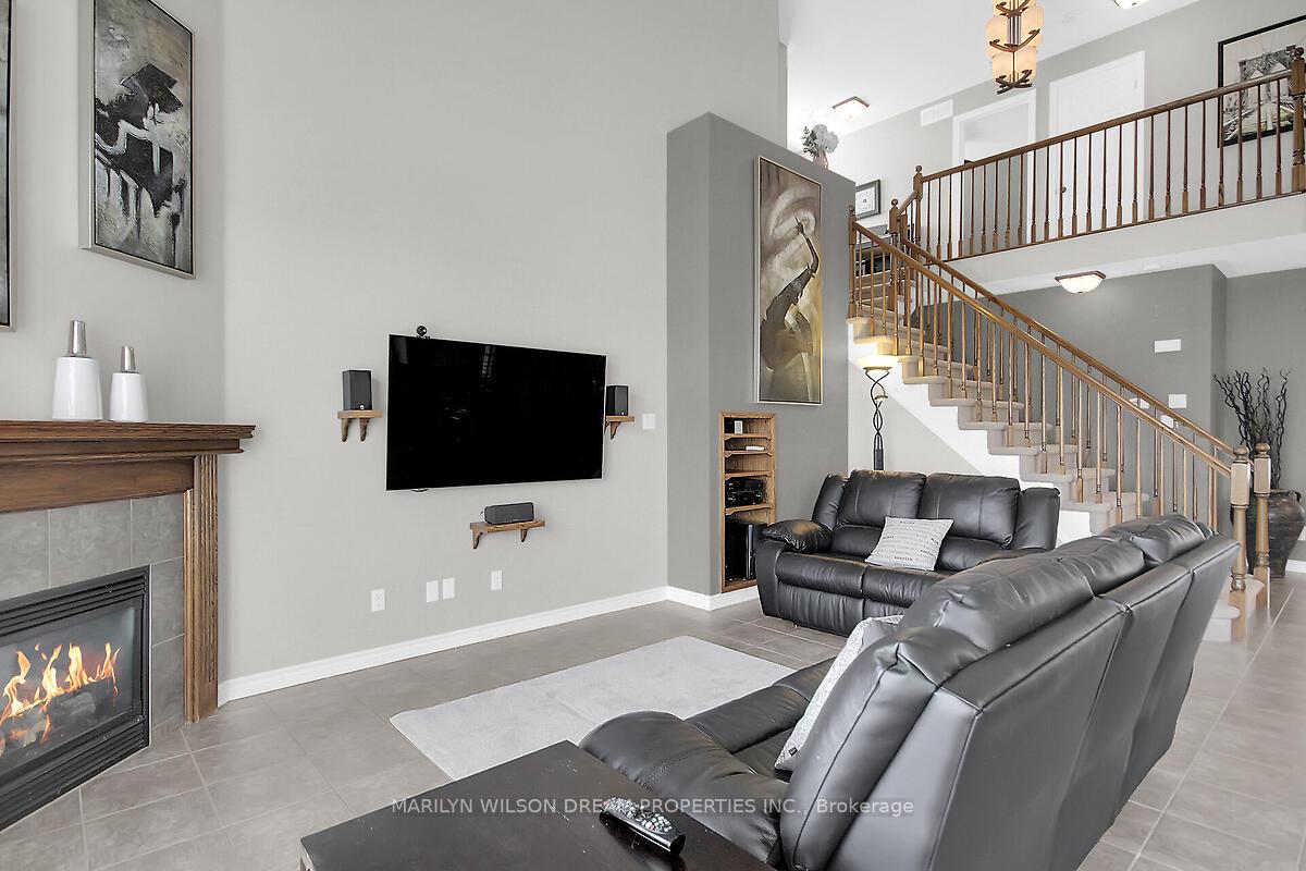 Photo 12 of 652 Netley Circle, Ottawa, Blossom Park/Kemp Park/Findlay Creek — HOMEH
