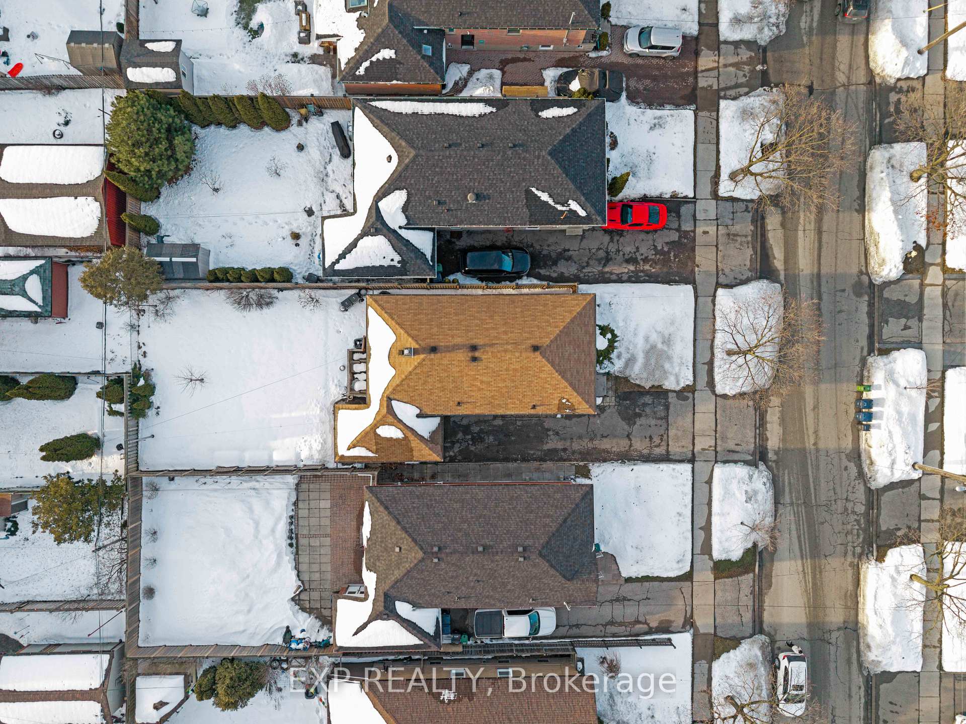 Photo 29 of 204 North Carson Street, Etobicoke, Alderwood — HOMEH