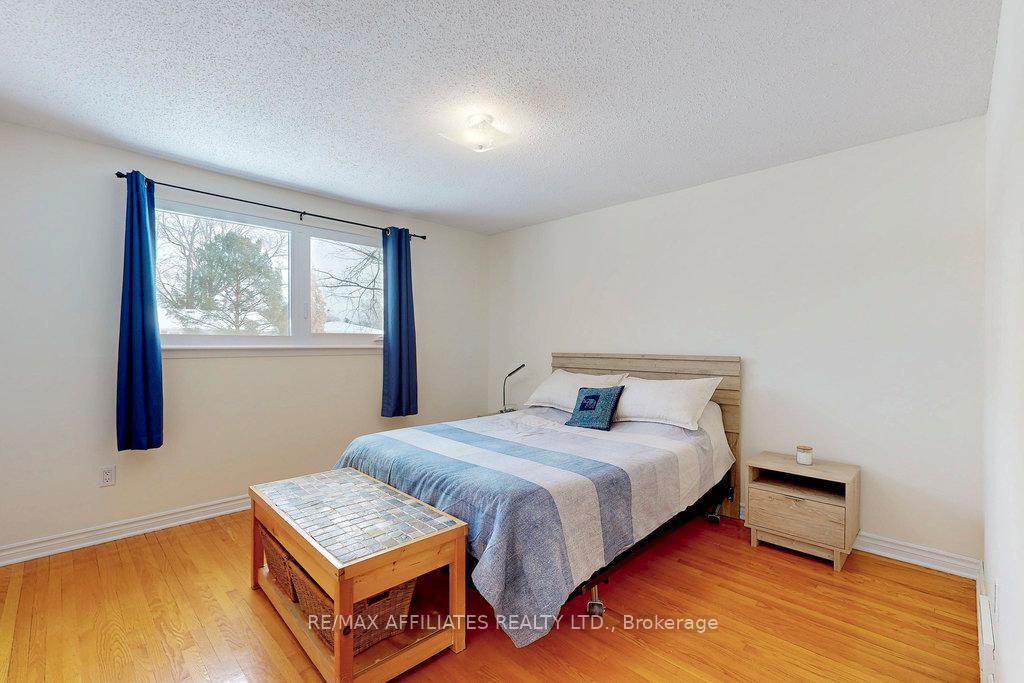 Photo 33 of 23 Burnview Crescent, Ottawa, Blackburn Hamlet — HOMEH