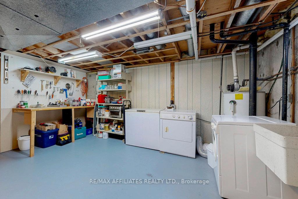 Photo 22 of 23 Burnview Crescent, Ottawa, Blackburn Hamlet — HOMEH