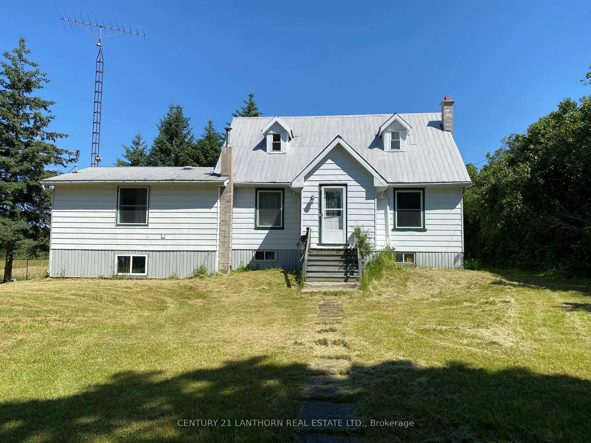 Photo 1 of 897 Enright Road S, Tyendinaga, Tyendinaga Township — HOMEH