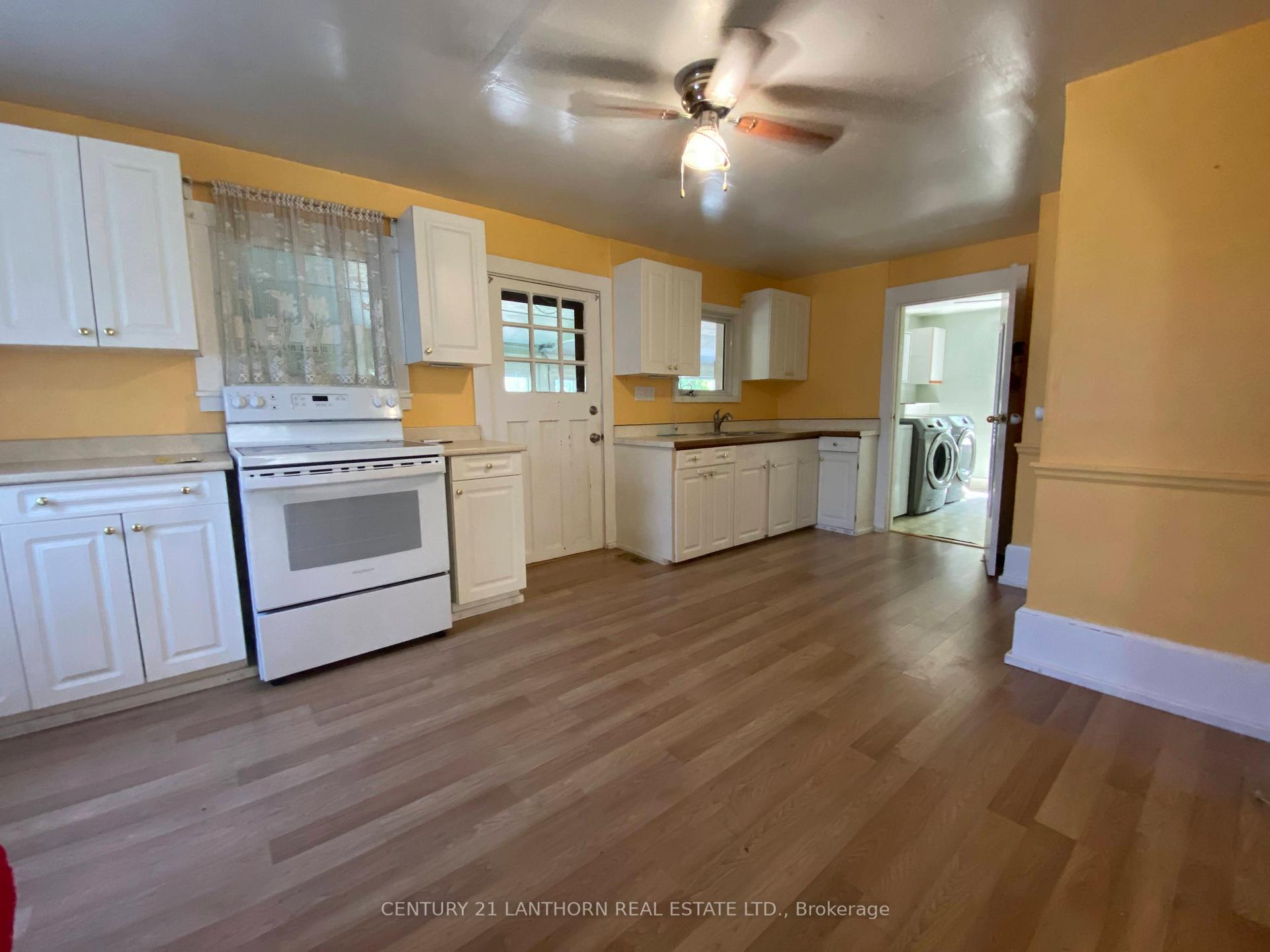 Photo 10 of 897 Enright Road S, Tyendinaga, Tyendinaga Township — HOMEH