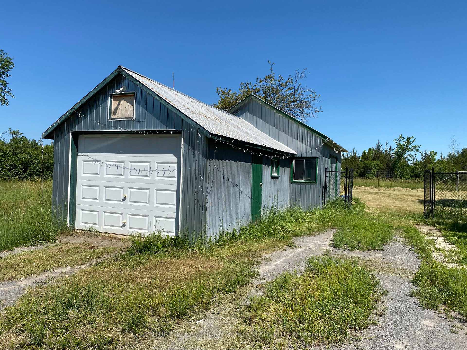Photo 16 of 897 Enright Road S, Tyendinaga, Tyendinaga Township — HOMEH
