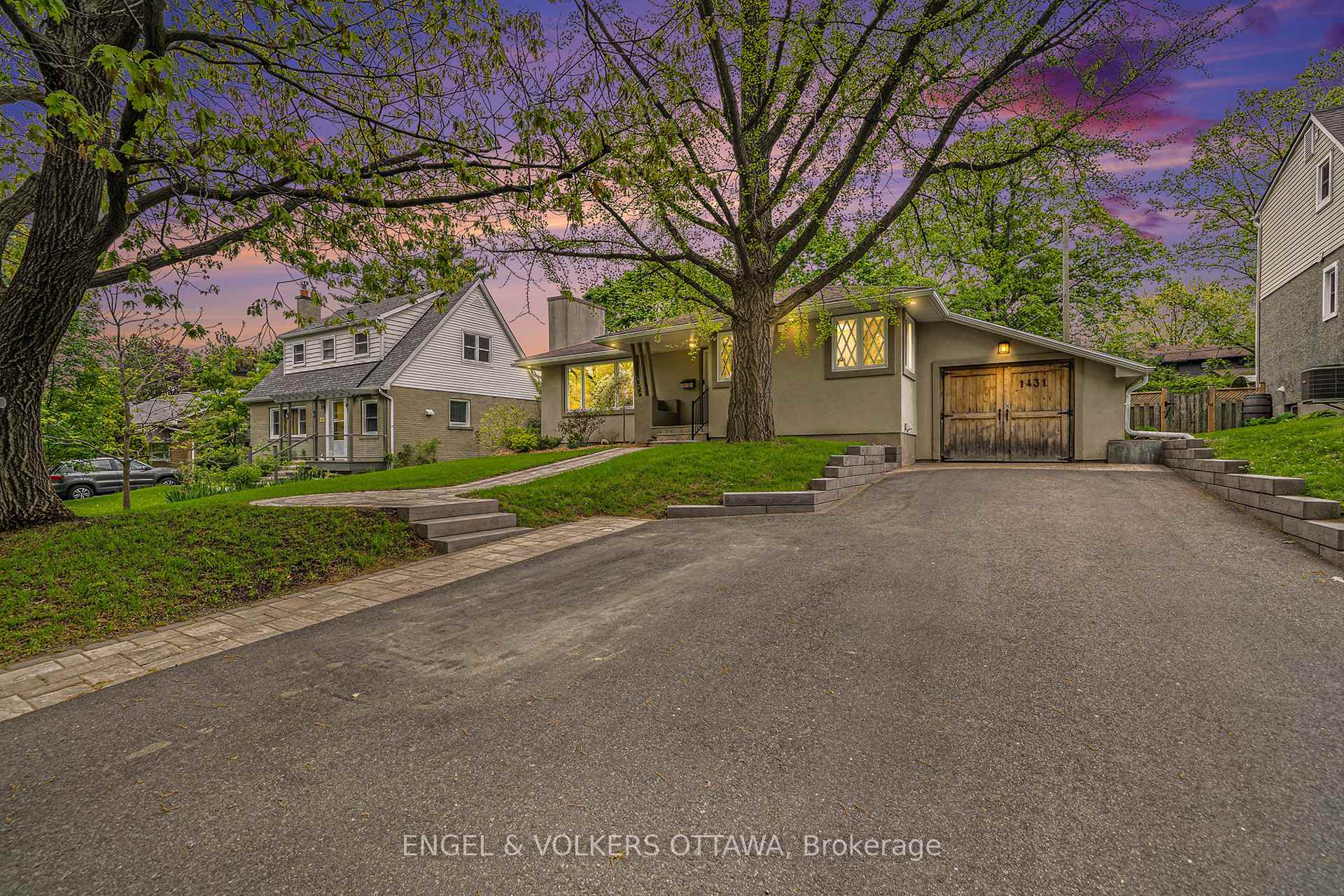 Photo 2 of 1431 Cavendish Road, Ottawa, Applewood Acres — HOMEH