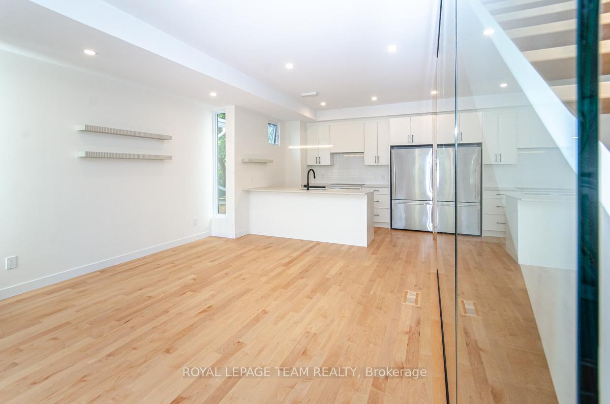 Photo 21 of 88 Hamilton Avenue N, Ottawa, Ottawa West — HOMEH