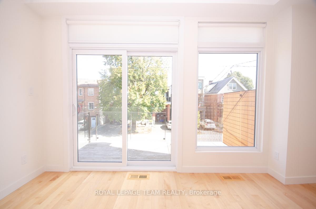 Photo 22 of 88 Hamilton Avenue N, Ottawa, Ottawa West — HOMEH
