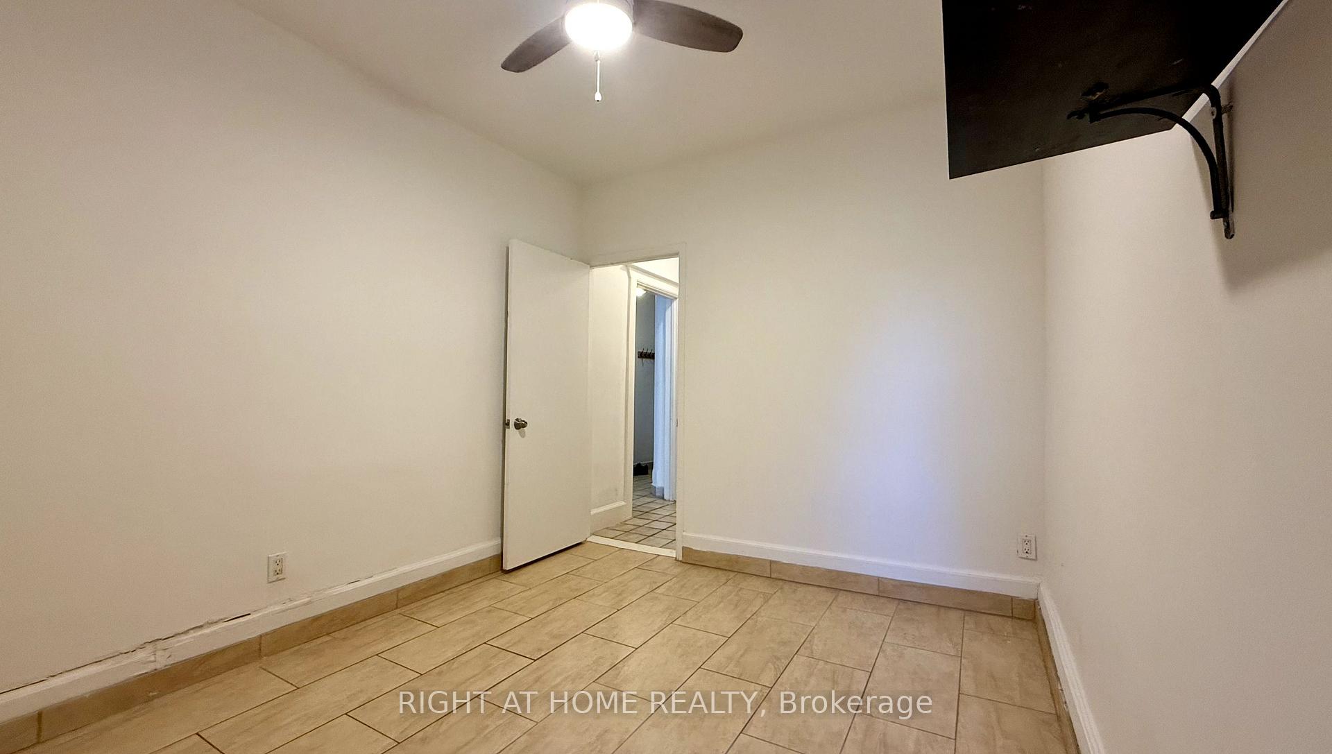 Photo 3 of Unit 1, 636 Manning Avenue, Toronto, Palmerston-Little Italy — HOMEH