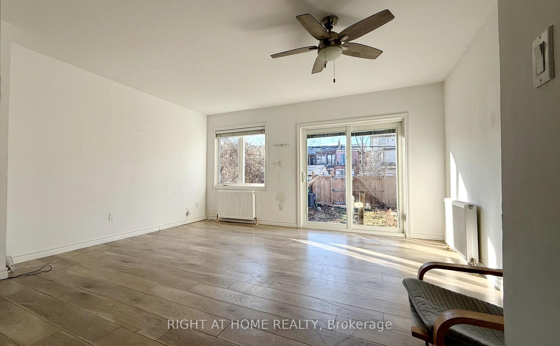 Photo 5 of Unit 1, 636 Manning Avenue, Toronto, Palmerston-Little Italy — HOMEH