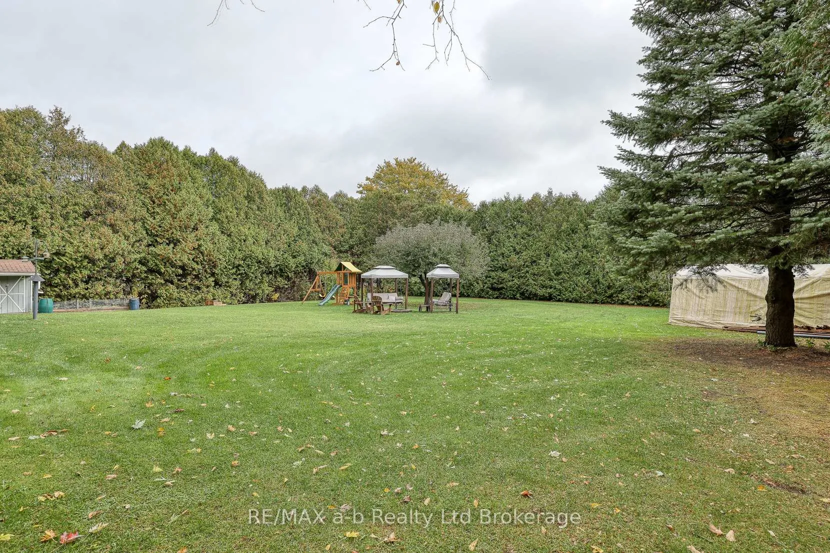 Photo 9 of 370 John Street S, Aylmer — HOMEH
