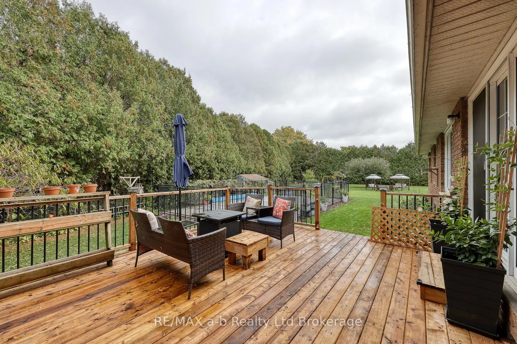 Photo 17 of 370 John Street S, Aylmer — HOMEH