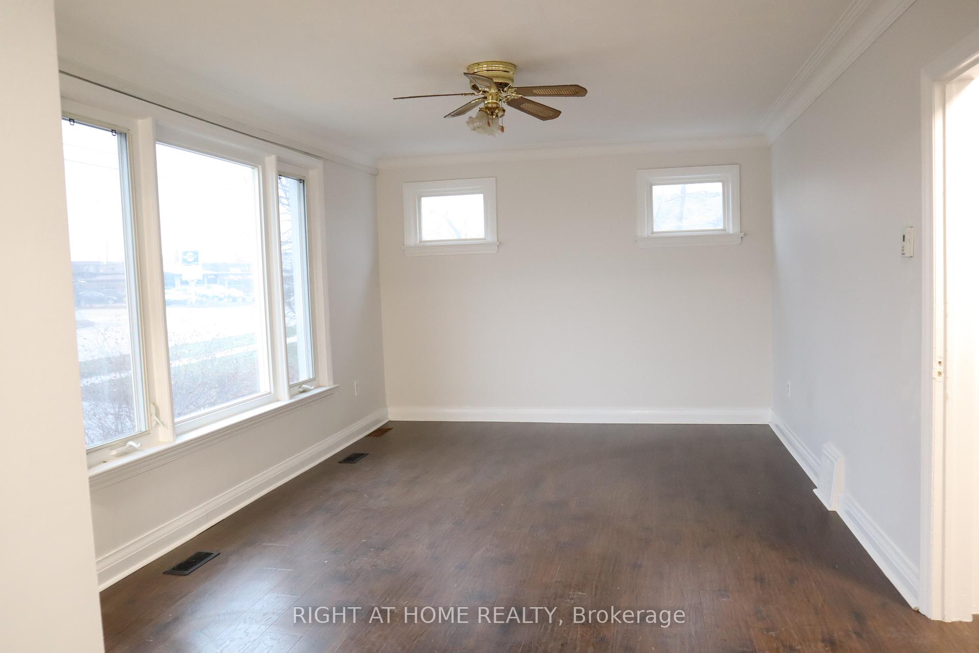 Photo 5 of Unit Upper, 483 Evans Avenue, Etobicoke, Alderwood — HOMEH