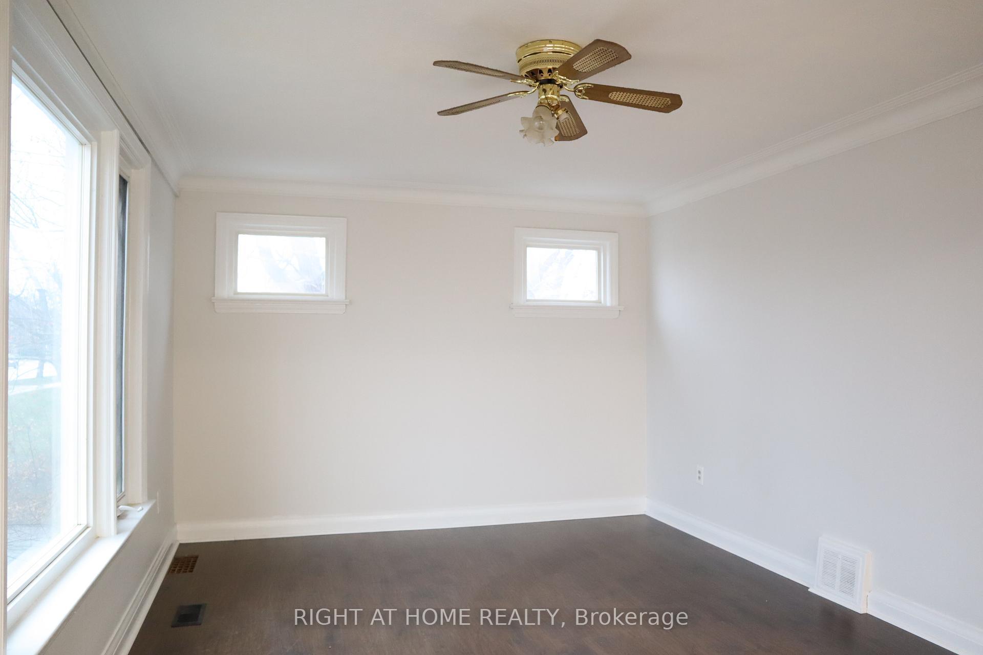 Photo 6 of Unit Upper, 483 Evans Avenue, Etobicoke, Alderwood — HOMEH