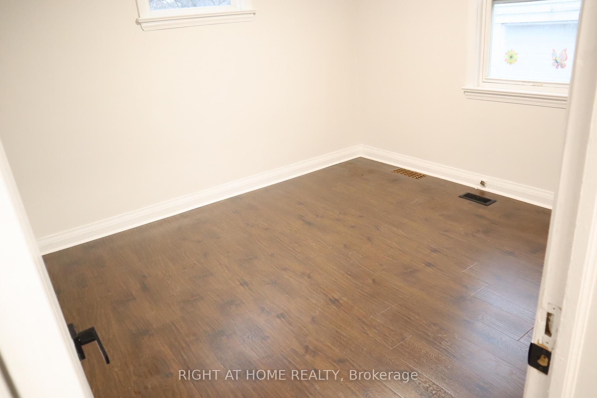 Photo 25 of Unit Upper, 483 Evans Avenue, Etobicoke, Alderwood — HOMEH
