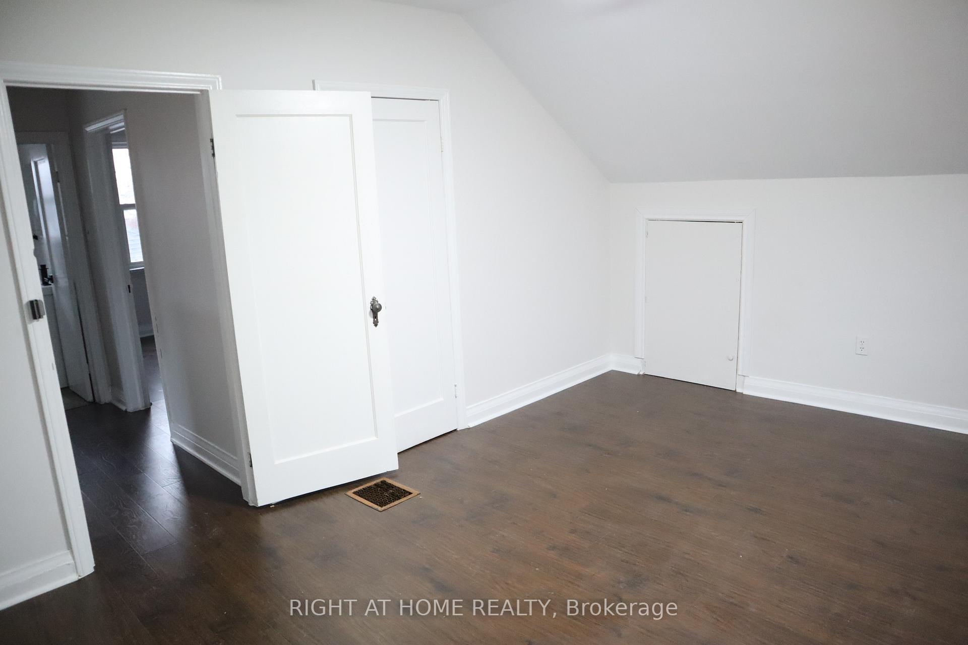 Photo 37 of Unit Upper, 483 Evans Avenue, Etobicoke, Alderwood — HOMEH