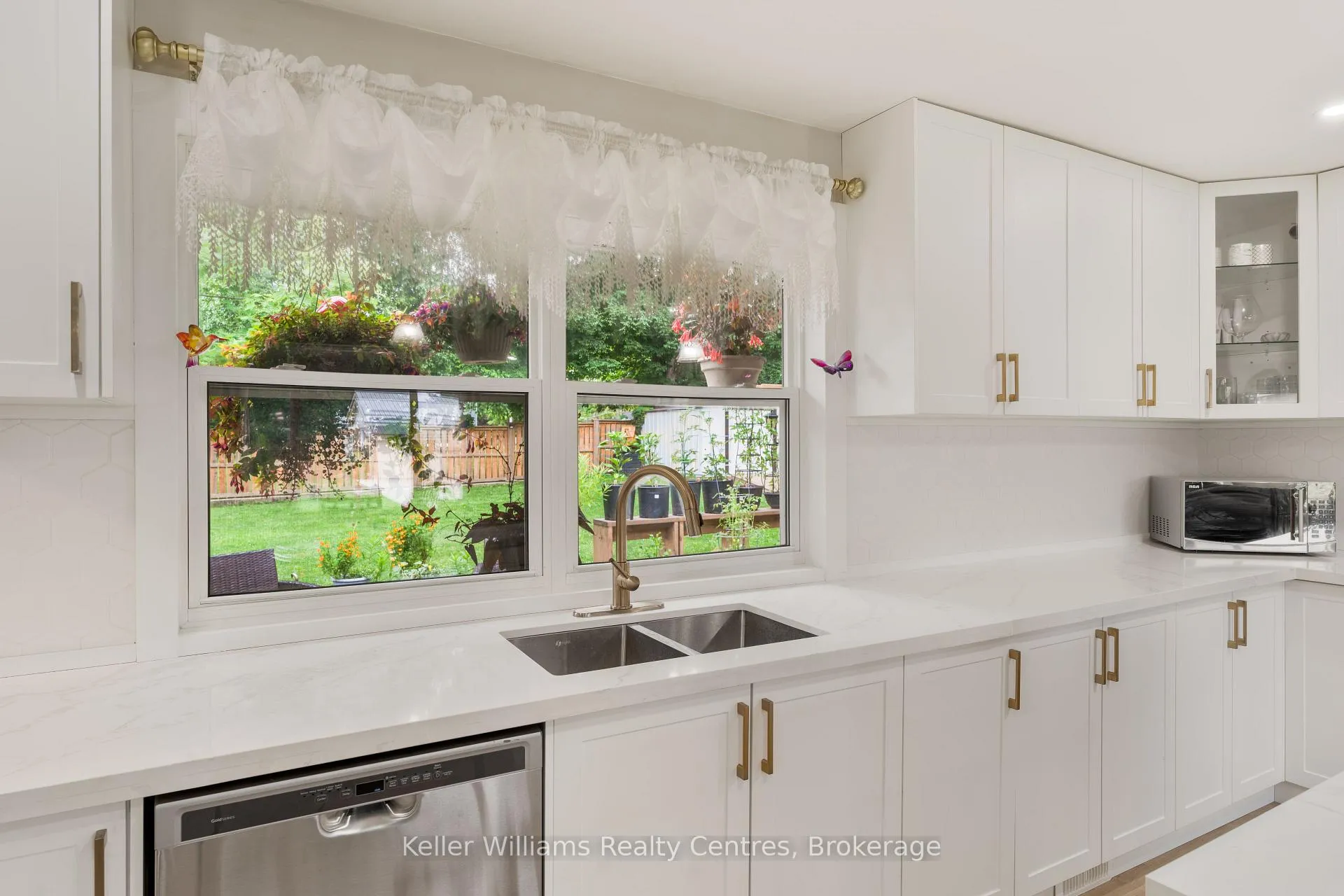 Photo 12 of 24 Fairview Drive, Arran-Elderslie — HOMEH